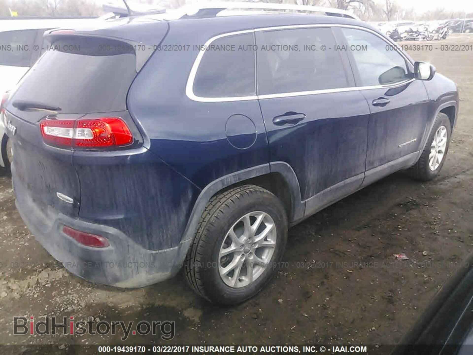 2014 Jeep Cherokee - VIN: 1C4PJMCS9EW246100 - Photo 4