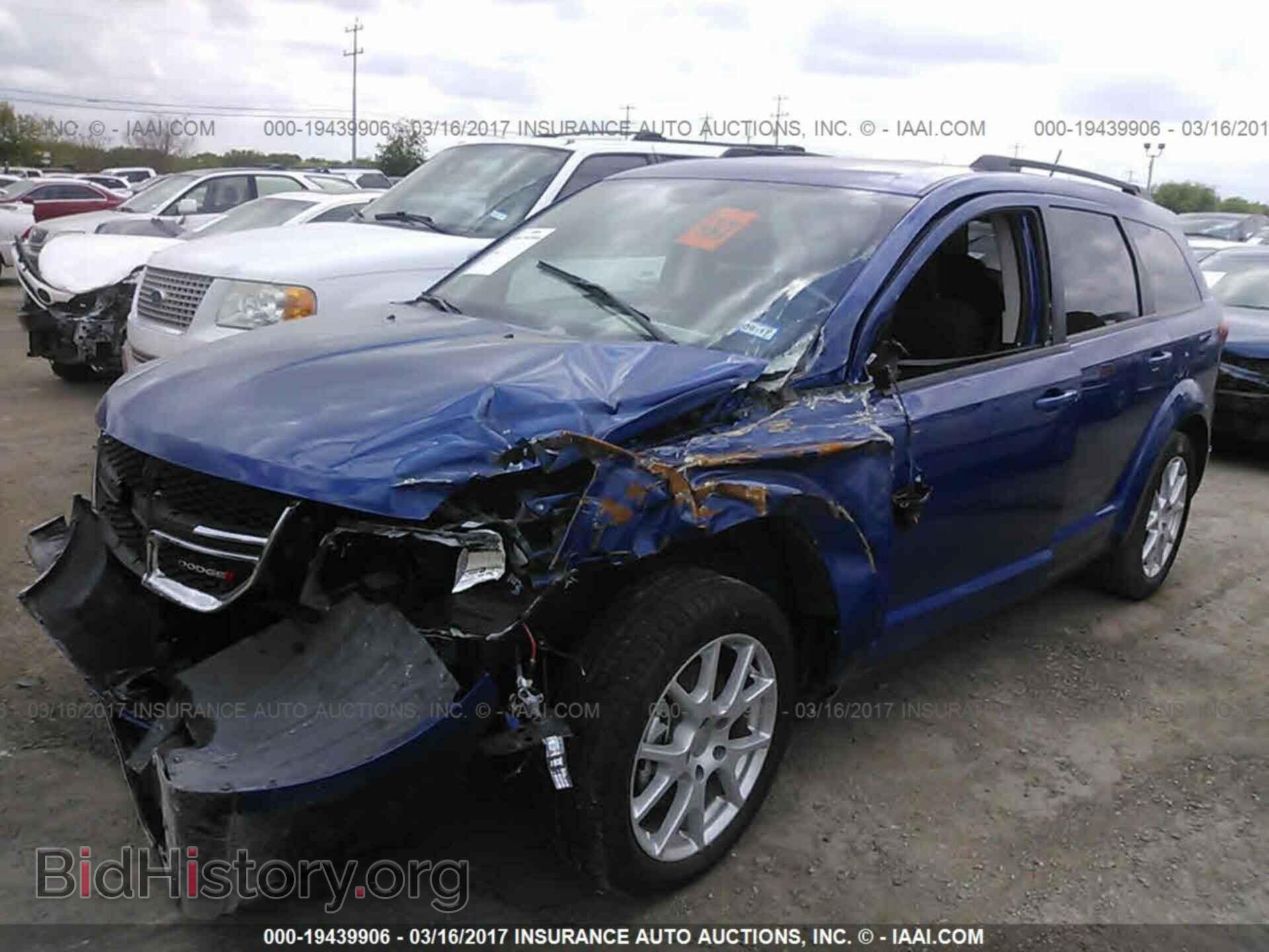 2015 Dodge Journey - VIN: 3C4PDCBB4FT723834 - Photo 2