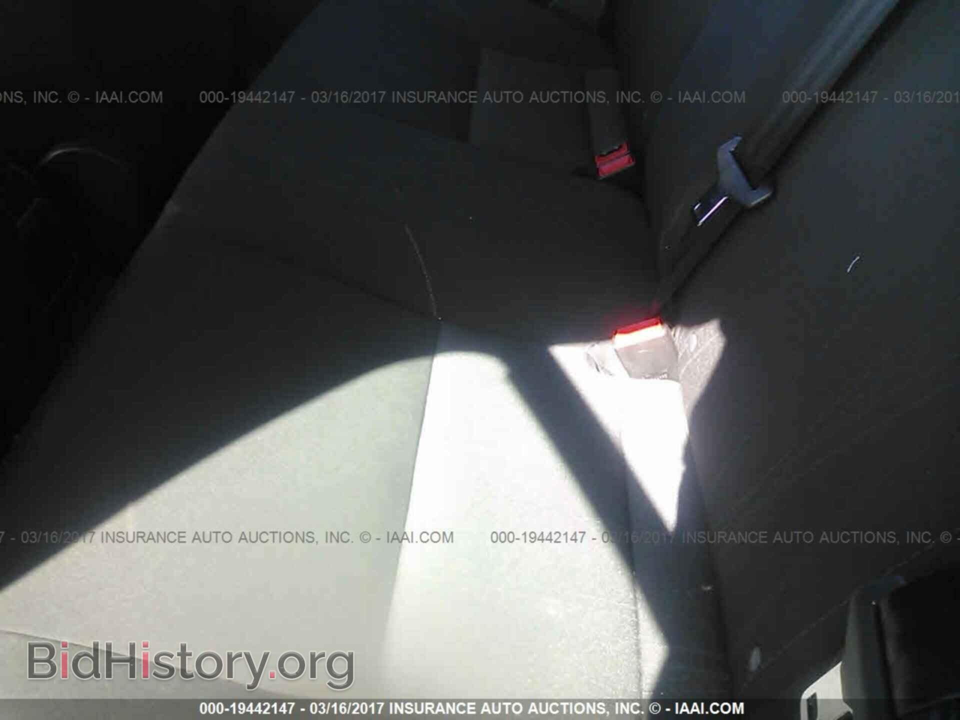2015 Ford Focus - VIN: 1FADP3E27FL373705 - Photo 8