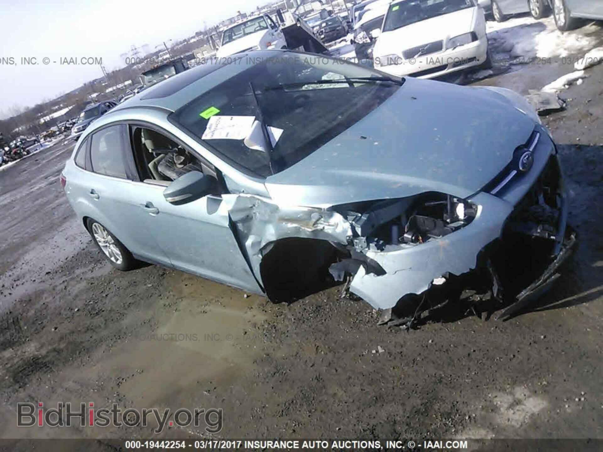 Photo 1FAHP3H20CL206515 - Ford Focus 2012