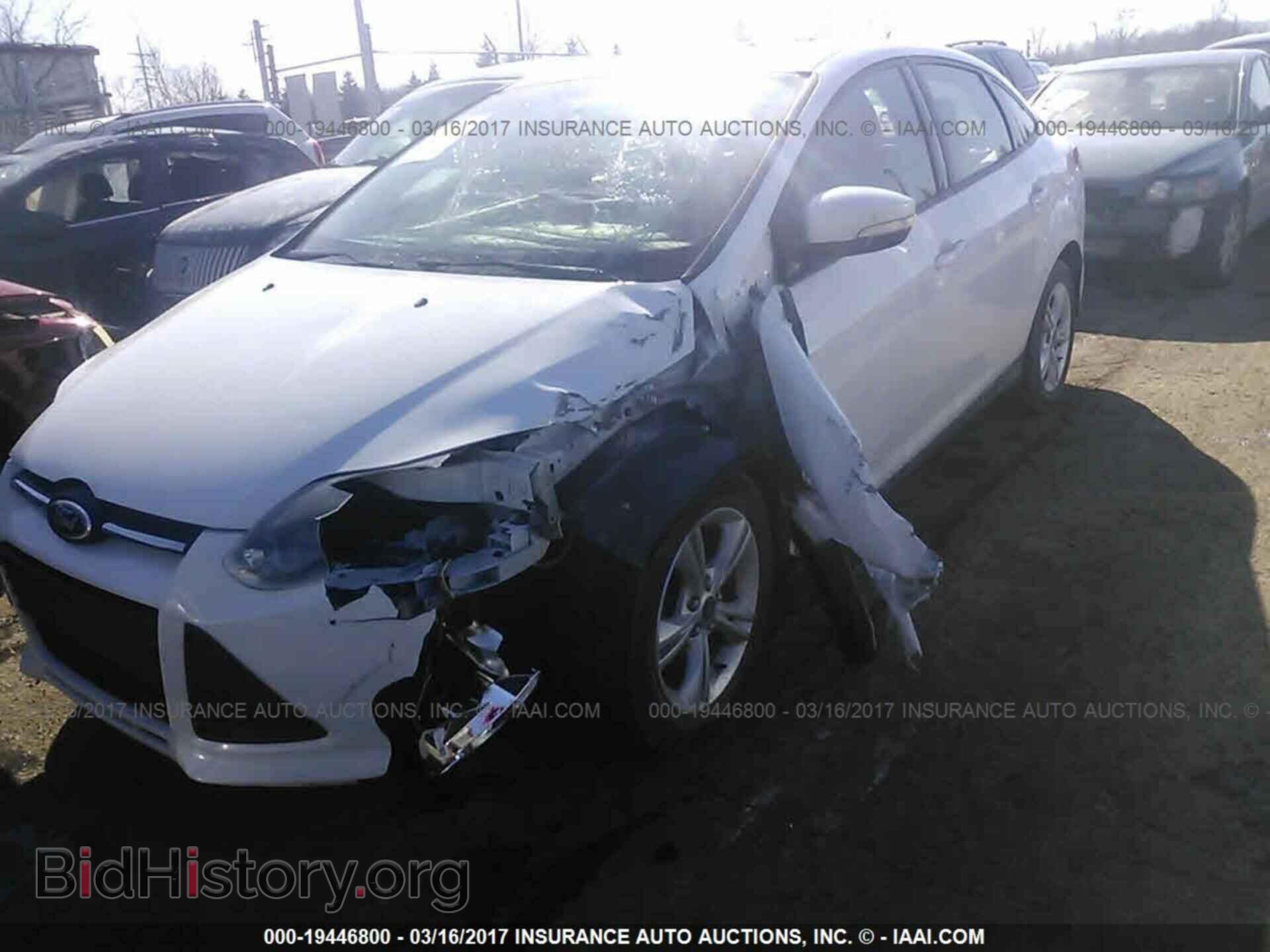 2013 Ford Focus - VIN: 1FADP3F21DL112923 - Фото 2