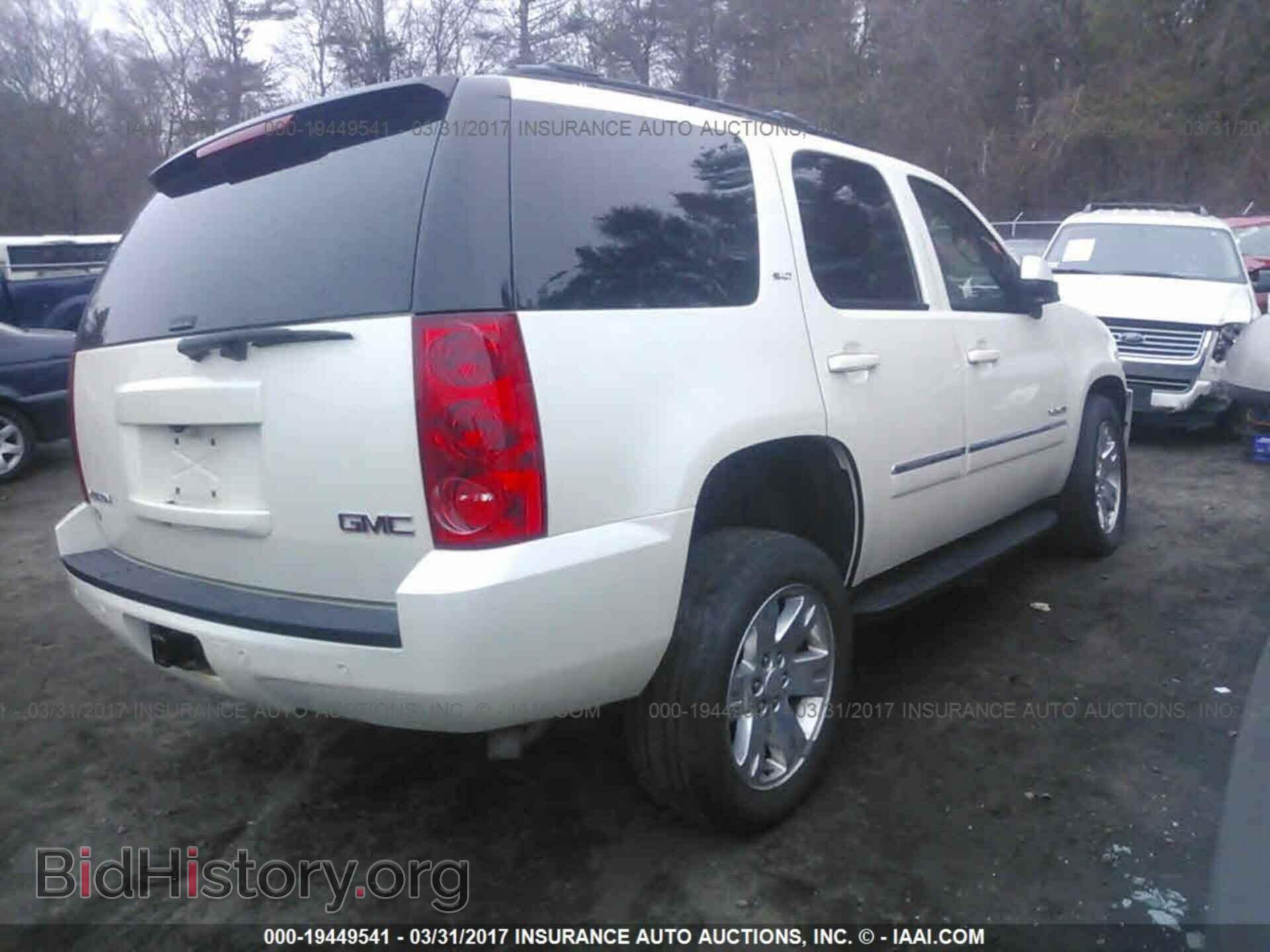 2013 Gmc Yukon - VIN: 1GKS2CE01DR212909 - Фото 4