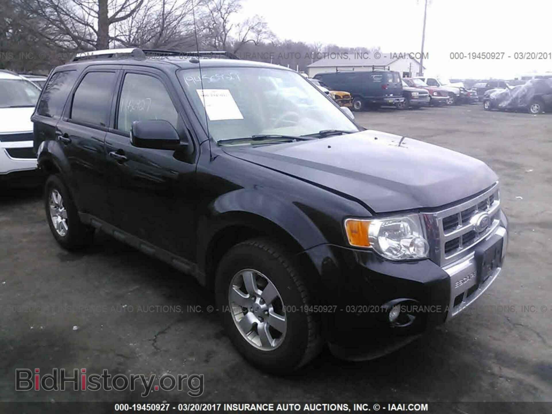 Photo 1FMCU9E71BKB27774 - Ford Escape 2011
