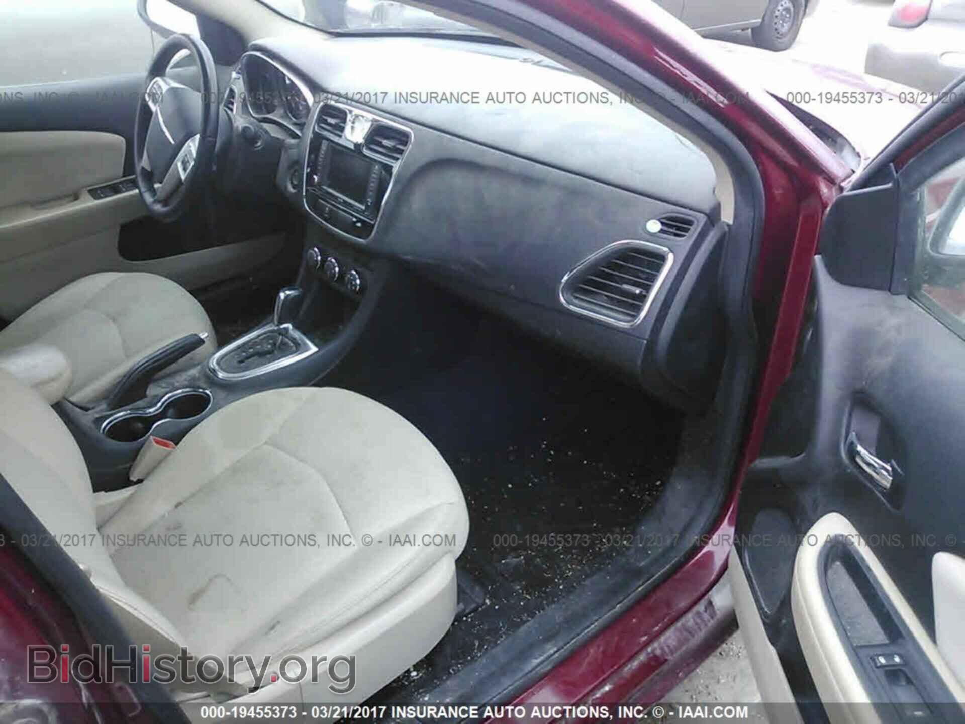 2013 Chrysler 200 - VIN: 1C3CCBBB8DN513542 - Photo 5