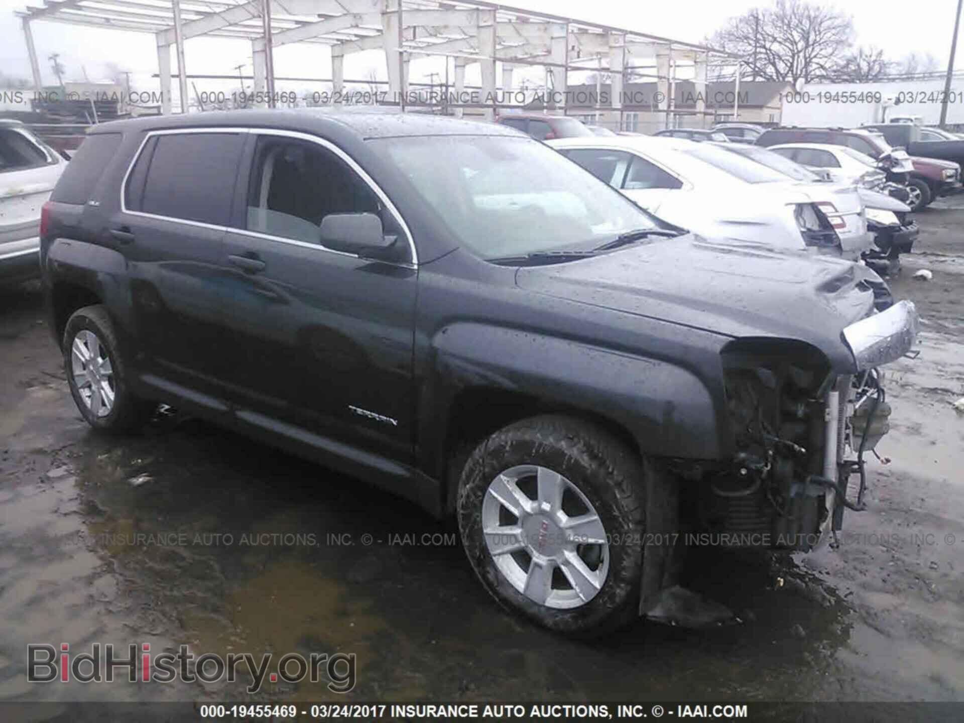 Фотография 2GKALMEK2D6172366 - Gmc Terrain 2013