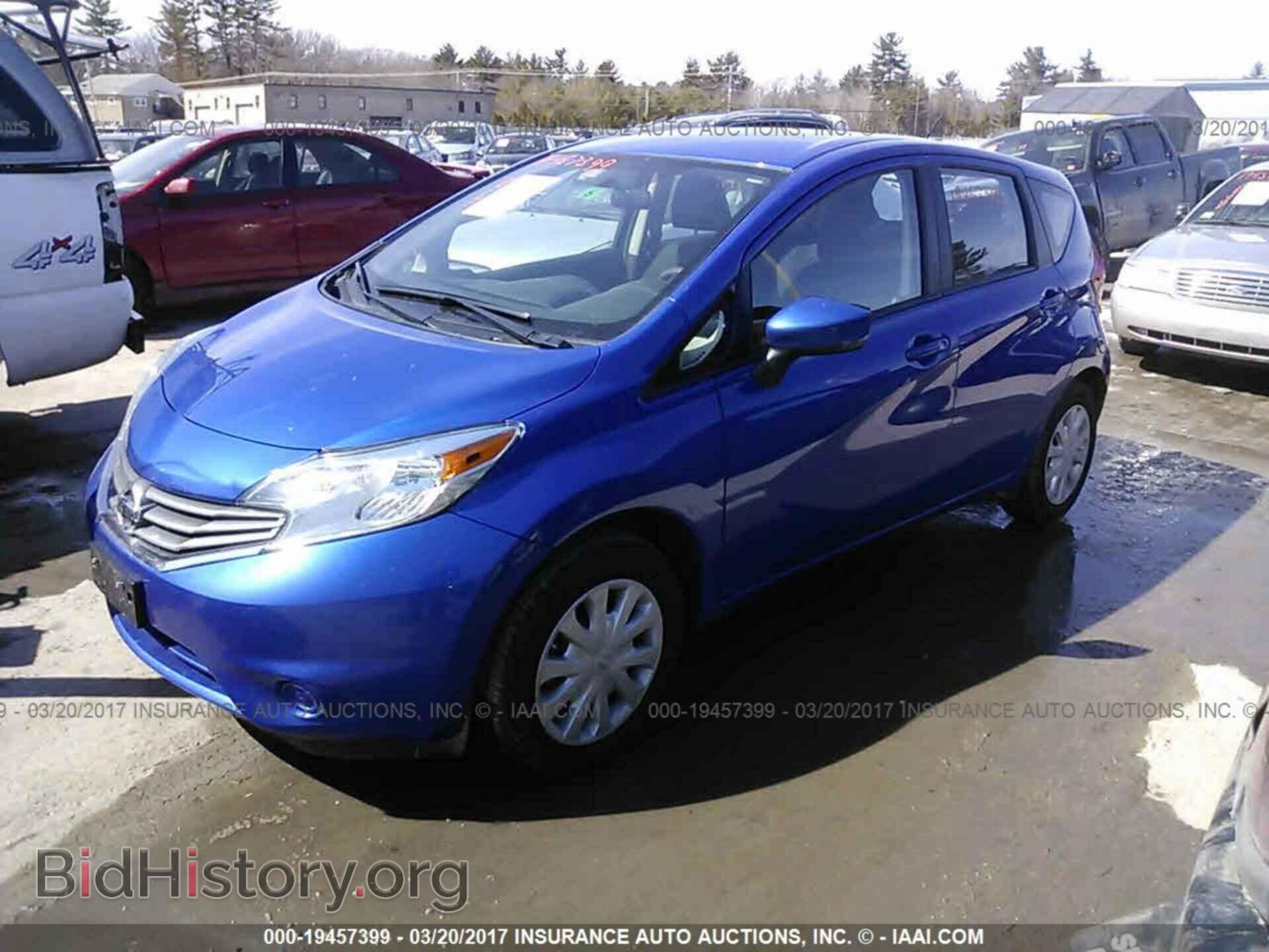 2016 Nissan Versa note - VIN: 3N1CE2CP9GL380636 - Photo 2