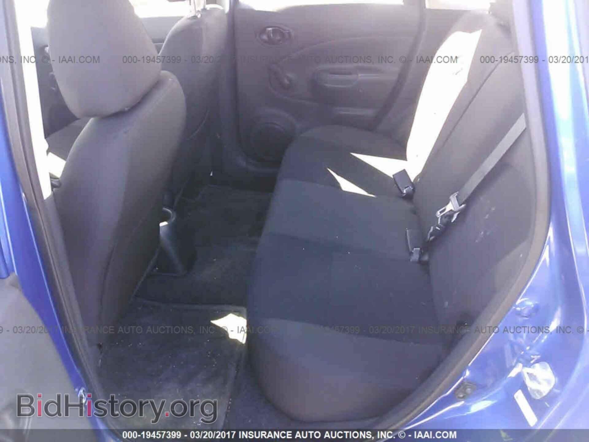 2016 Nissan Versa note - VIN: 3N1CE2CP9GL380636 - Photo 8