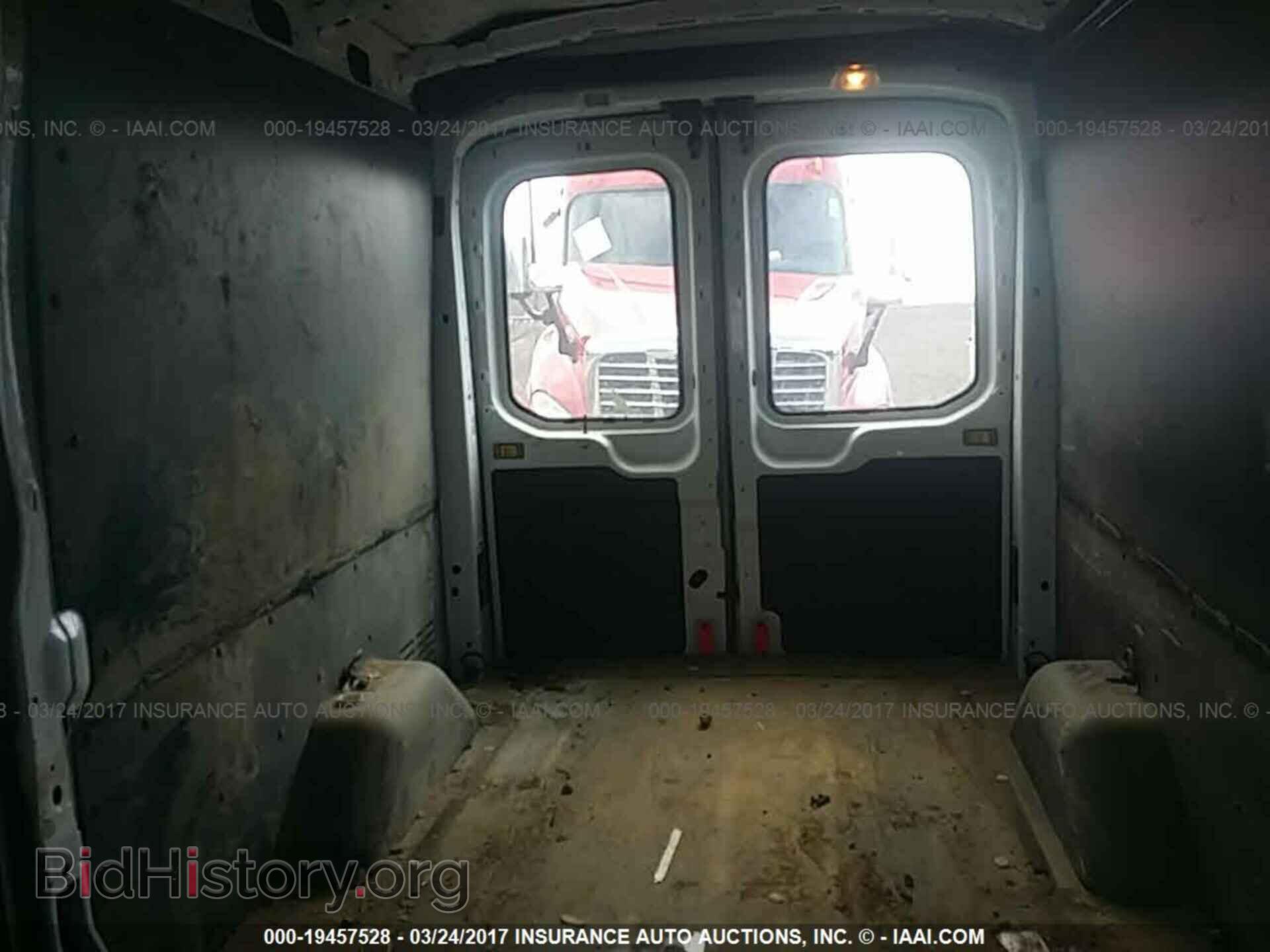 2015 Ford Transit - VIN: 1FTNR2CM0FKA02897 - Фото 8