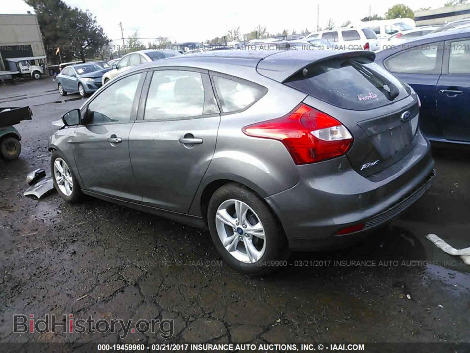 2014 Ford Focus - VIN: 1FADP3K23EL238059 - Photo 3