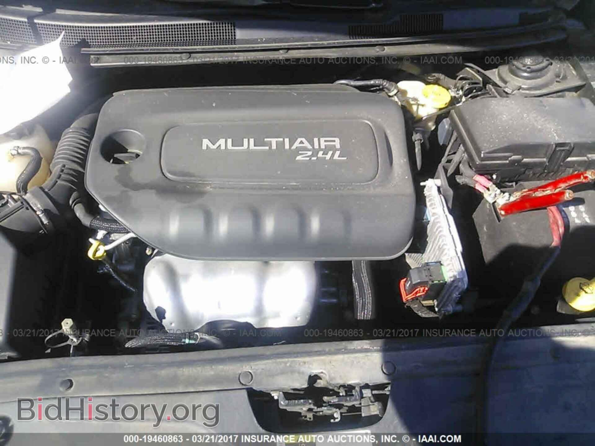 2015 Chrysler 200 - VIN: 1C3CCCAB6FN598813 - Фото 10