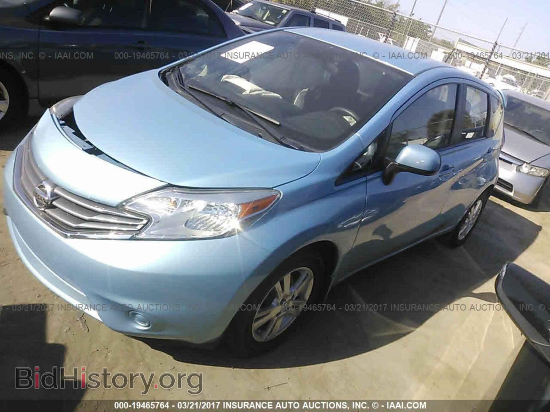 2014 Nissan Versa note - VIN: 3N1CE2CP3EL413482 - Фото 2