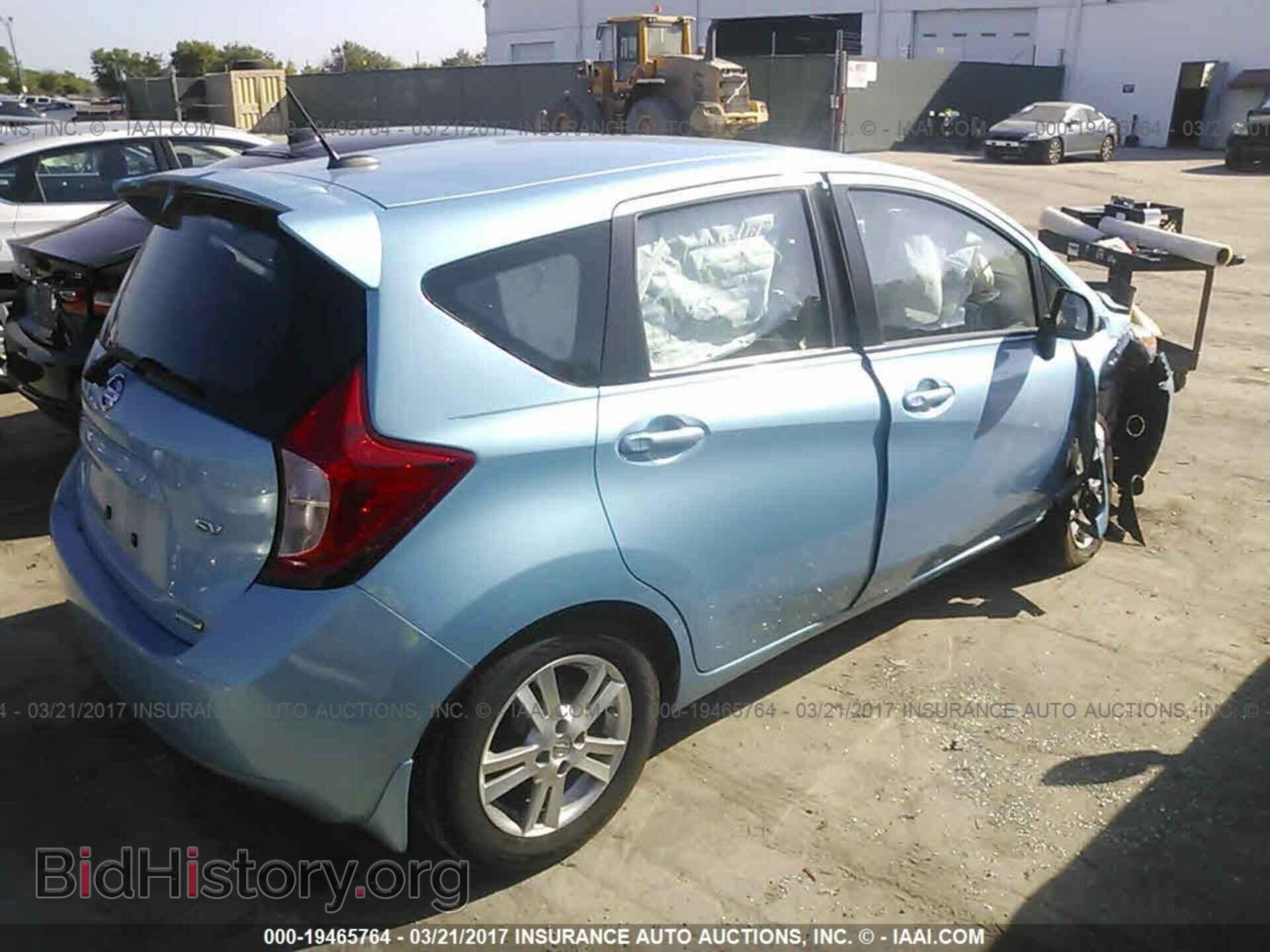 2014 Nissan Versa note - VIN: 3N1CE2CP3EL413482 - Фото 4