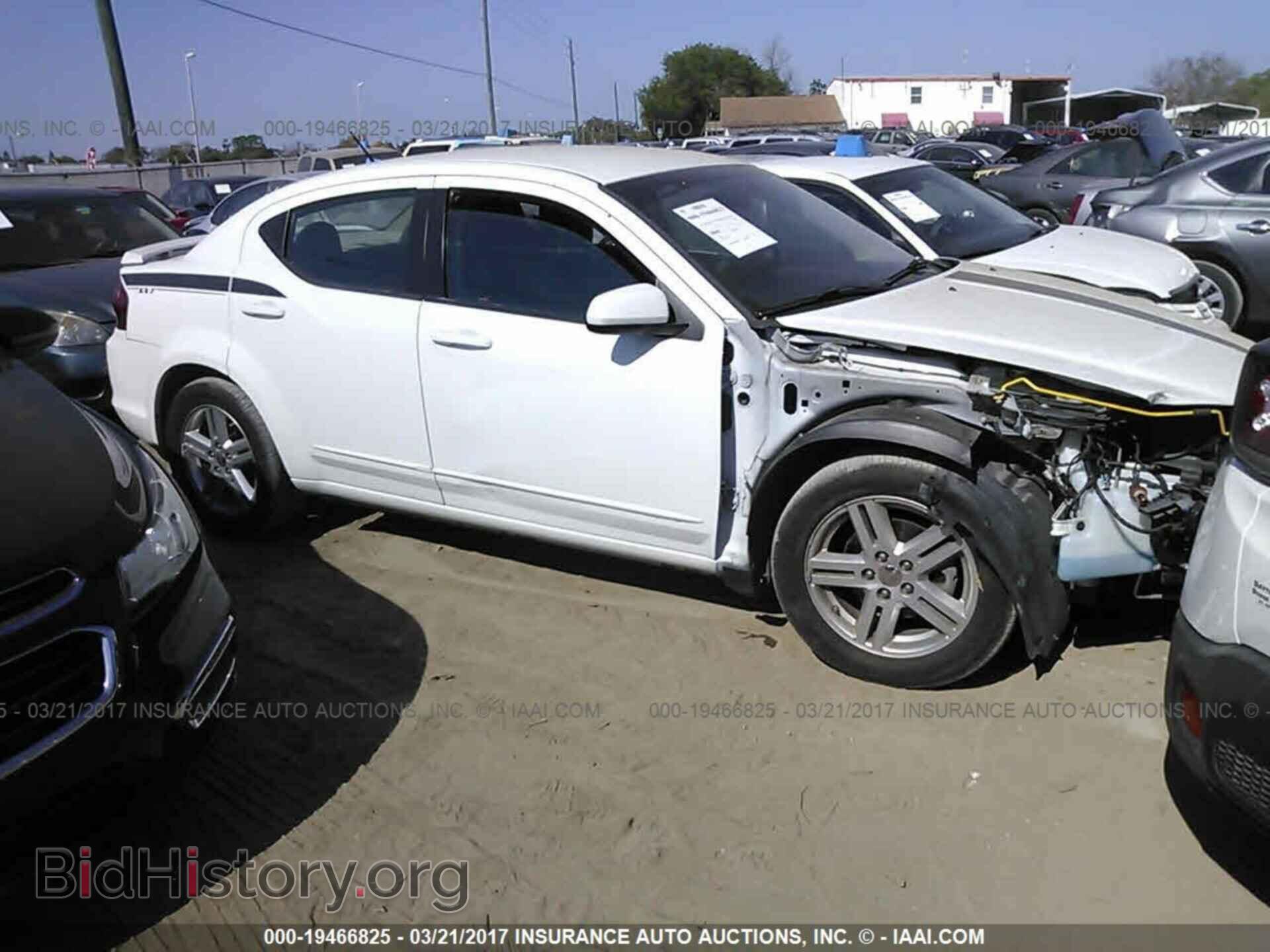 Photo 1C3CDZCB1CN167708 - Dodge Avenger 2012