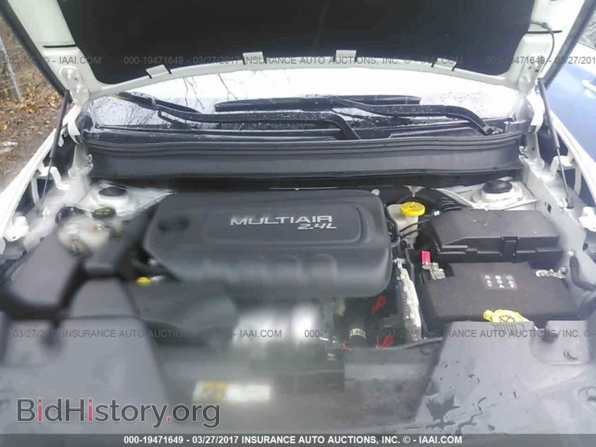 2014 Jeep Cherokee - VIN: 1C4PJMDB6EW240737 - Photo 10