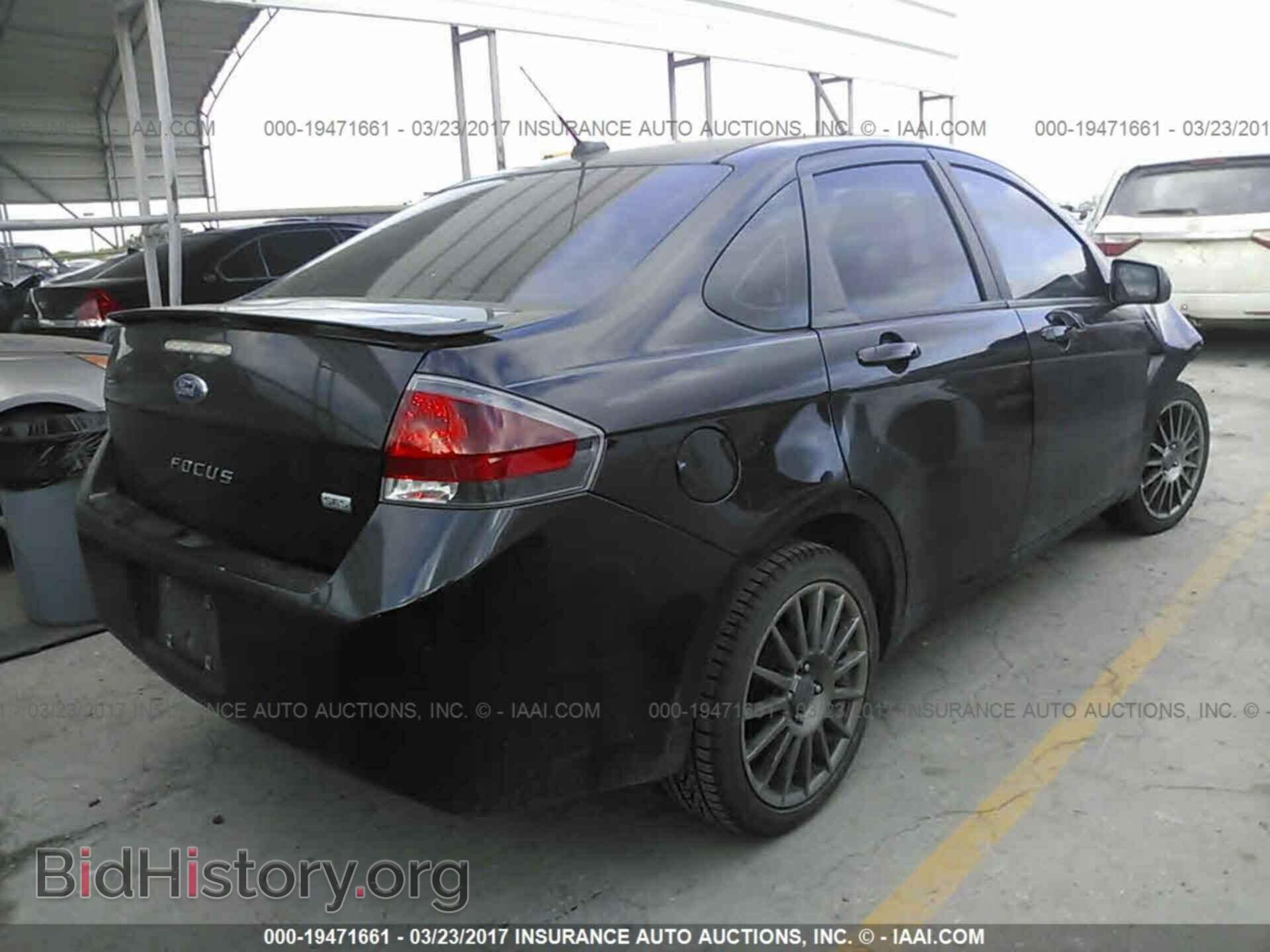 2011 Ford Focus - VIN: 1FAHP3GN6BW189938 - Фото 4