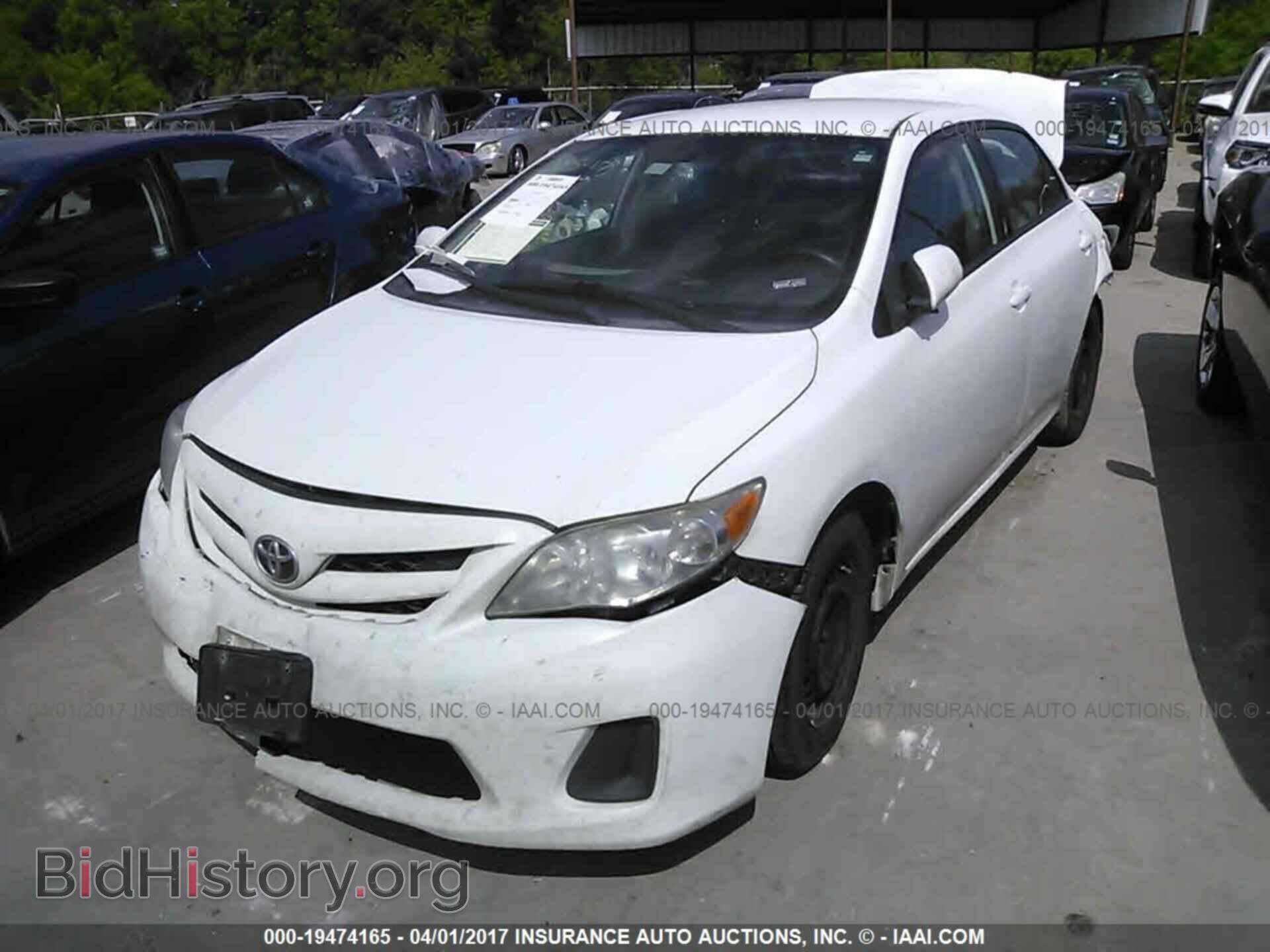 2011 Toyota Corolla - VIN: 2T1BU4EE6BC712904 - Фото 2