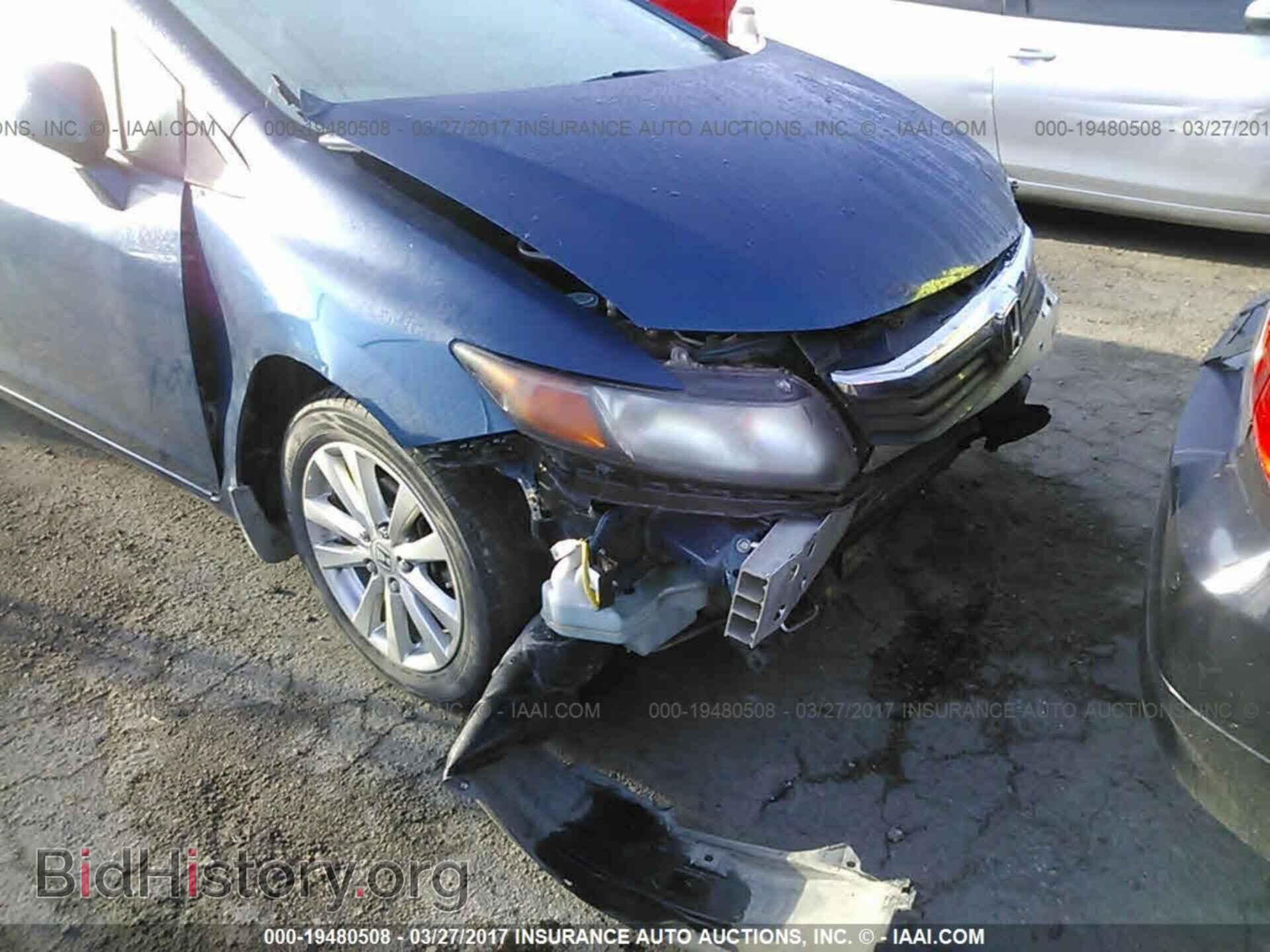 2012 Honda Civic - VIN: 19XFB2F92CE328697 - Photo 6