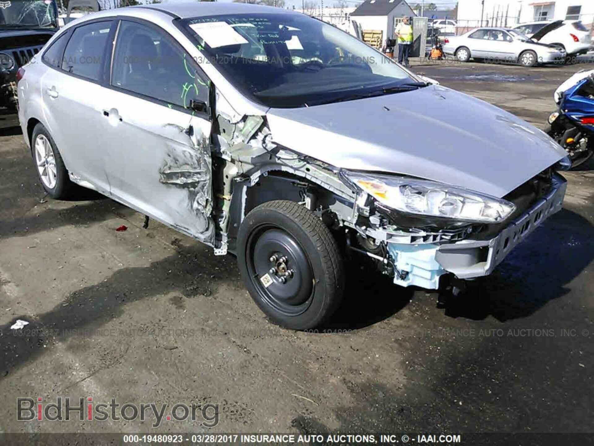 2016 Ford Focus - VIN: 1FADP3F25GL389398 - Фото 6