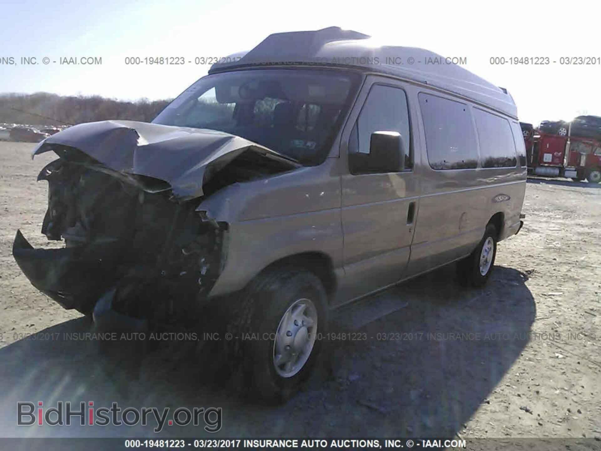 2012 Ford Econoline - VIN: 1FTNS2EW7CDB17905 - Photo 2
