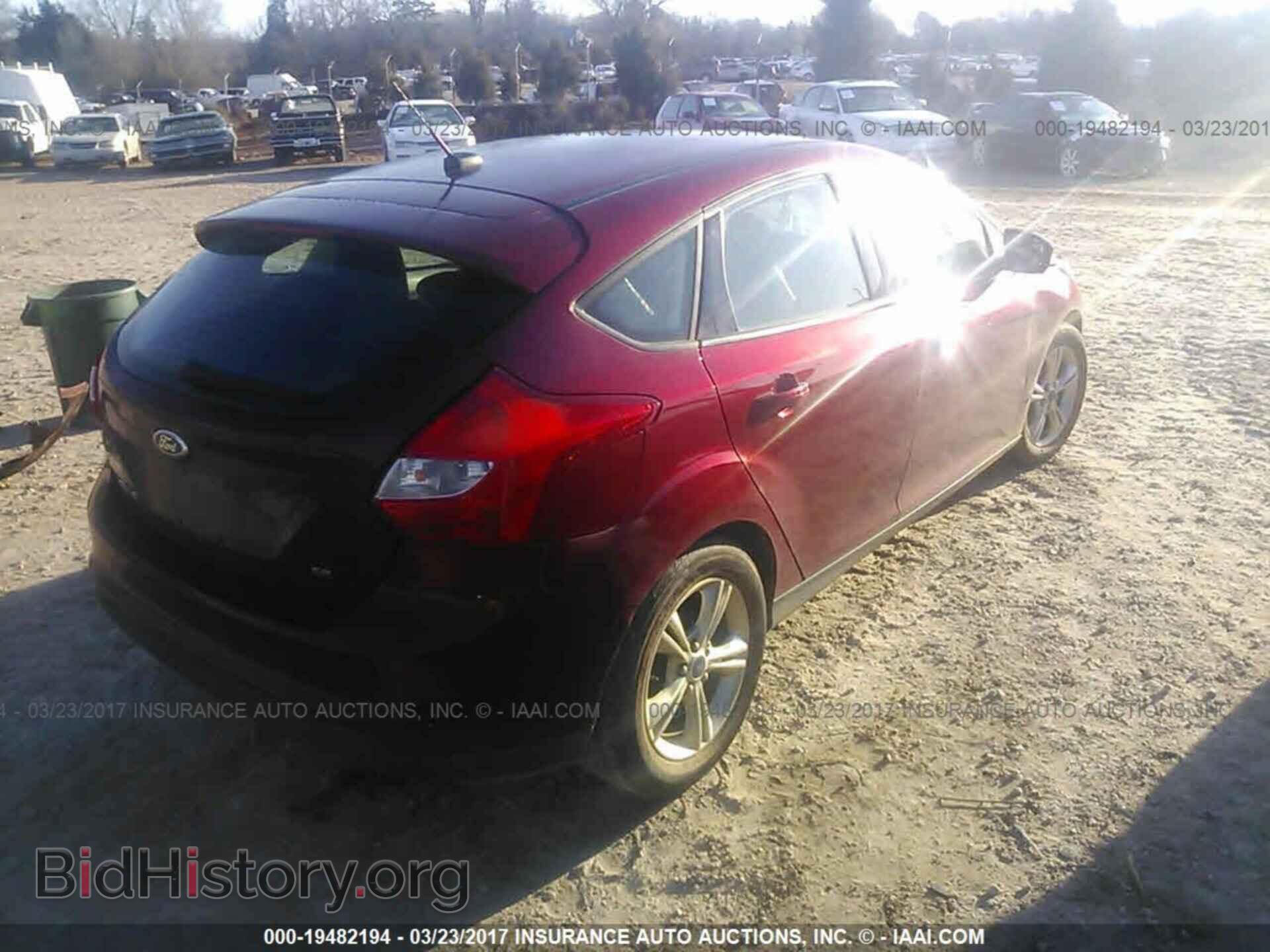 2014 Ford Focus - VIN: 1FADP3K27EL334566 - Photo 4