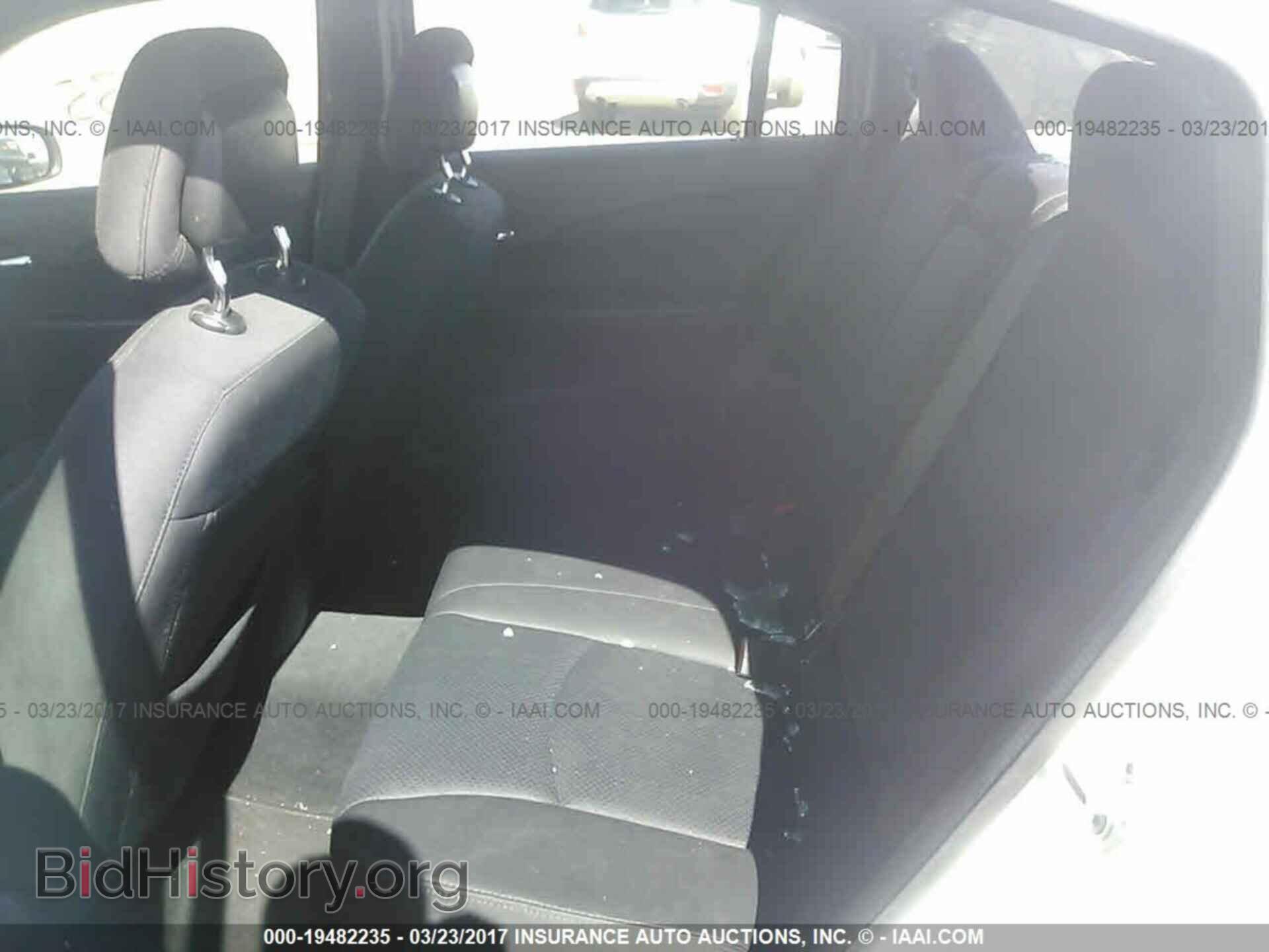 2014 Chrysler 200 - VIN: 1C3CCBAB4EN145346 - Photo 8