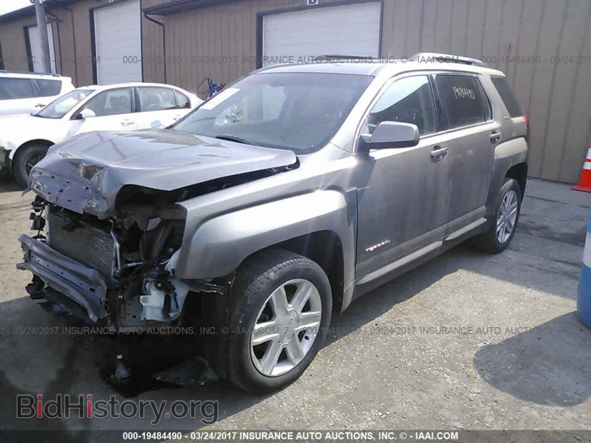 2011 Gmc Terrain - VIN: 2CTALSEC2B6333762 - Photo 2