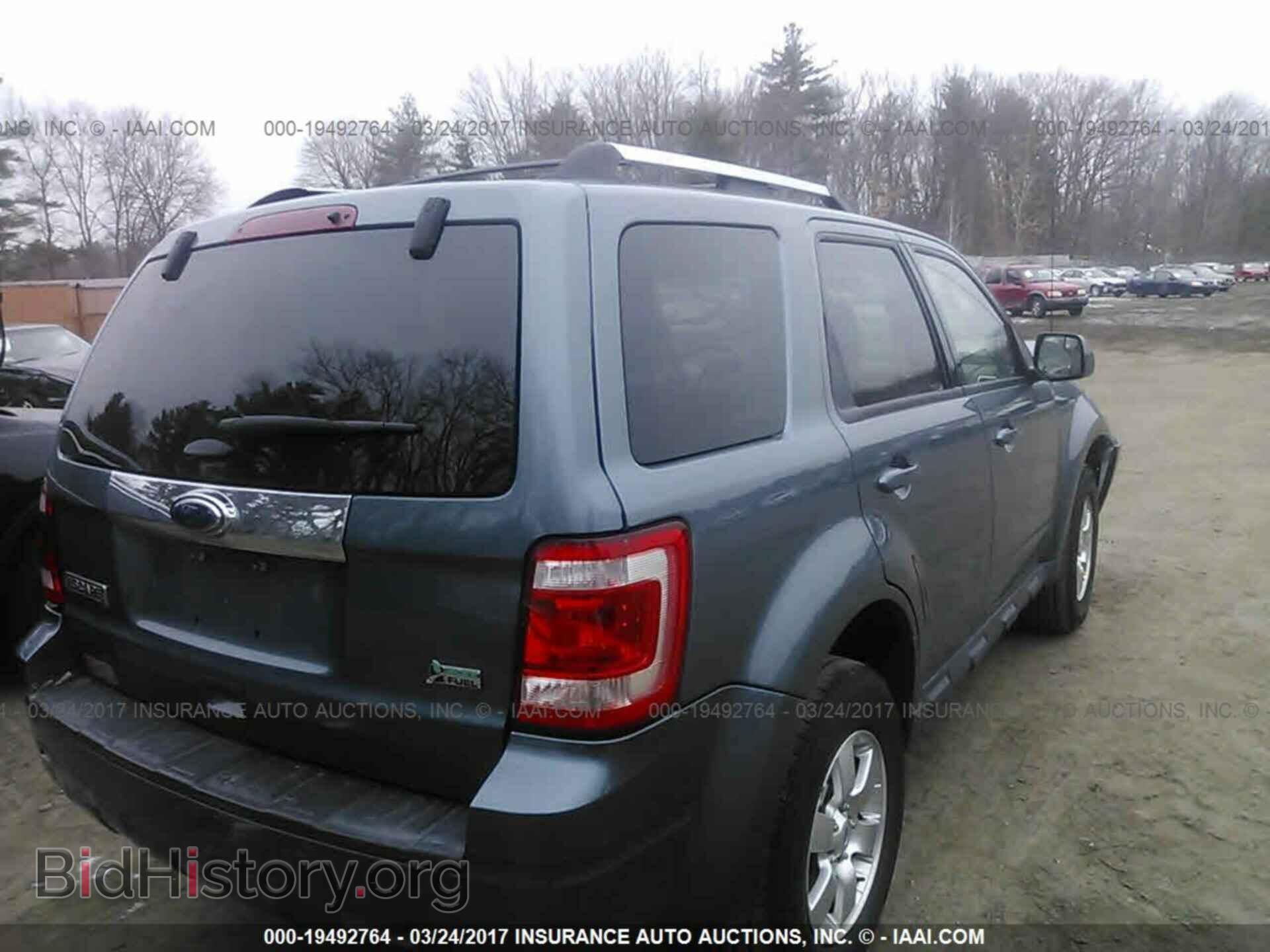 2011 Ford Escape - VIN: 1FMCU9EG9BKB94574 - Photo 4
