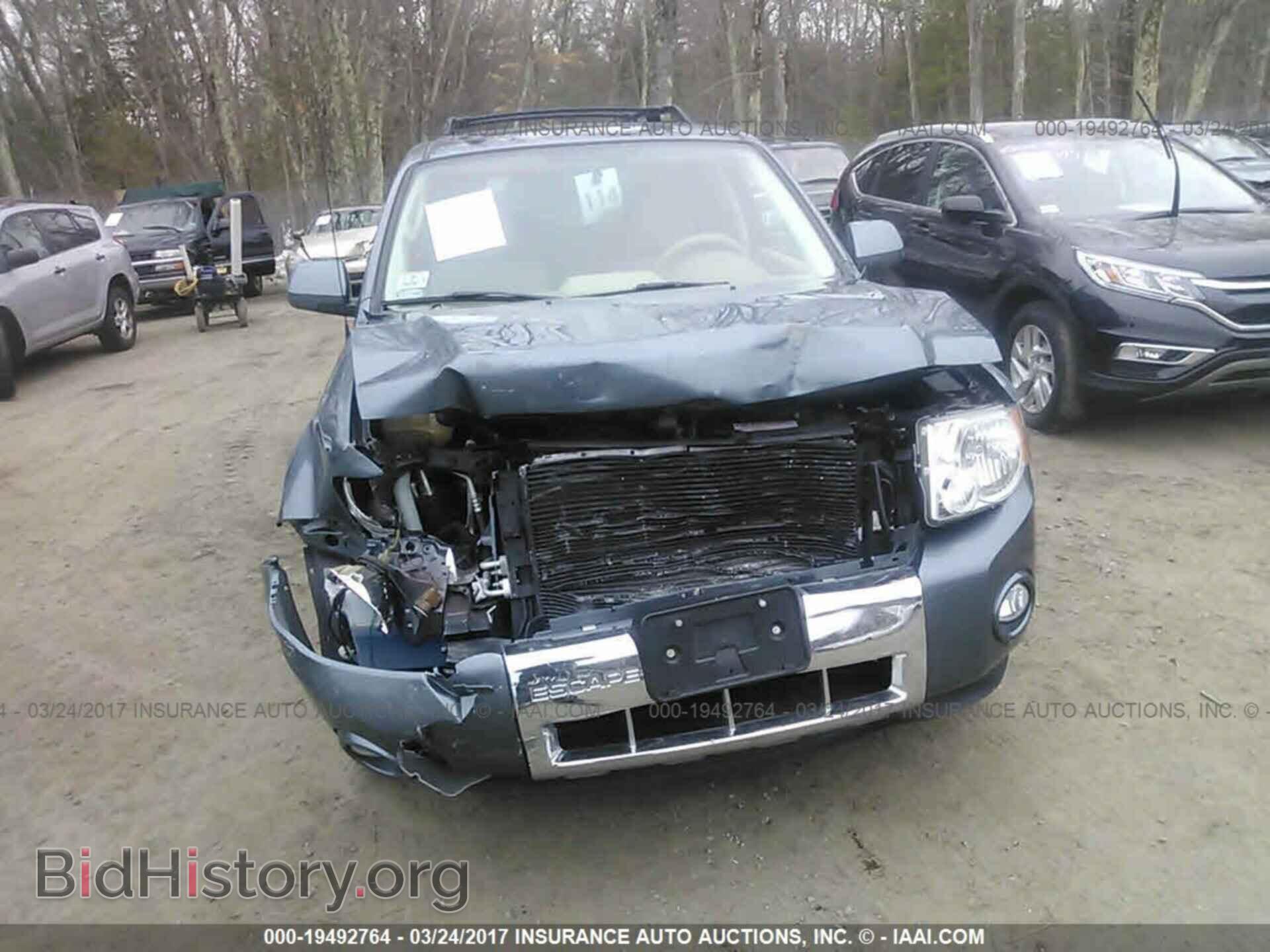 2011 Ford Escape - VIN: 1FMCU9EG9BKB94574 - Photo 6