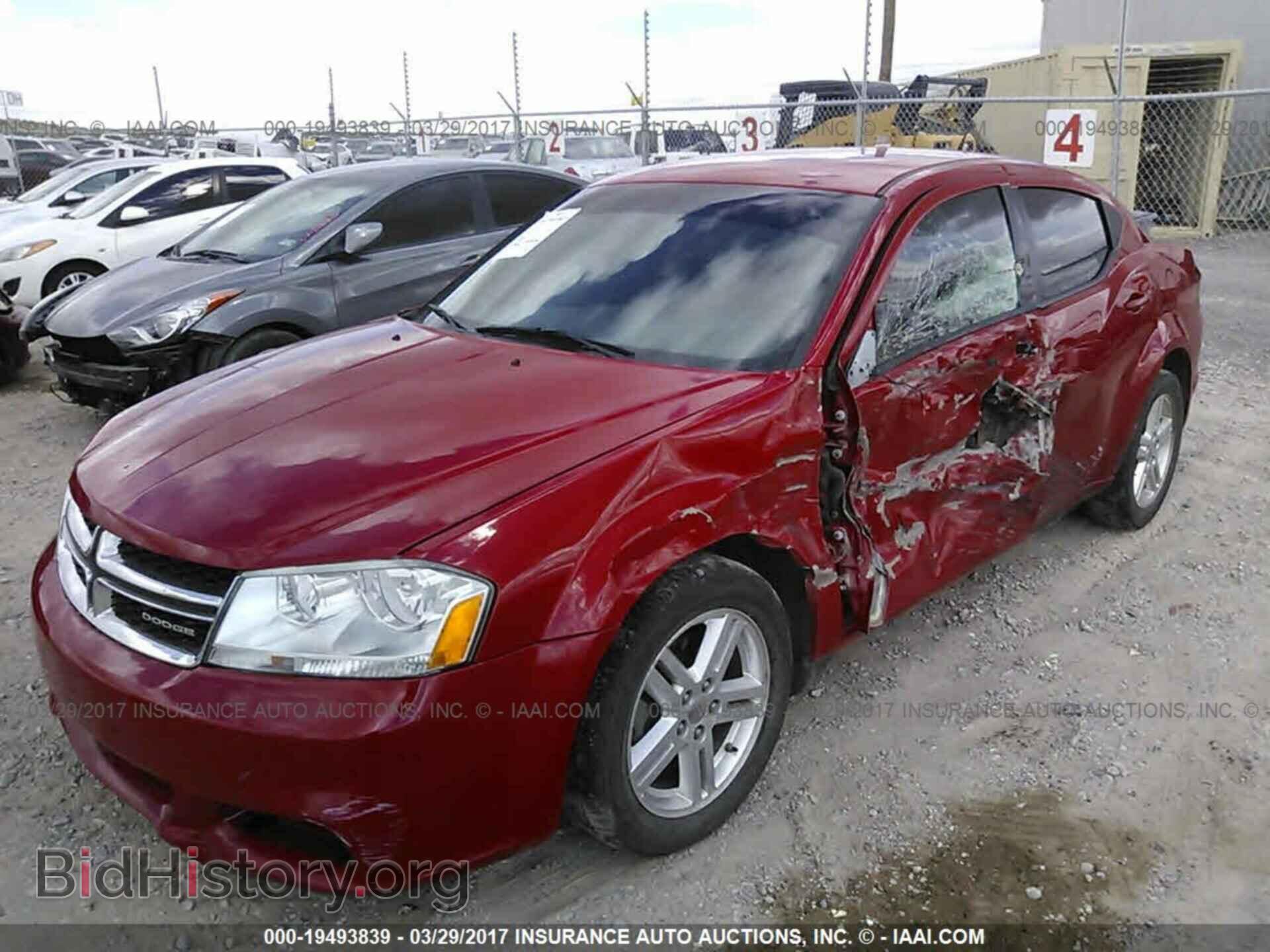 2011 DODGE AVENGER - VIN: 1B3BD1FB9BN585146 - Photo 2