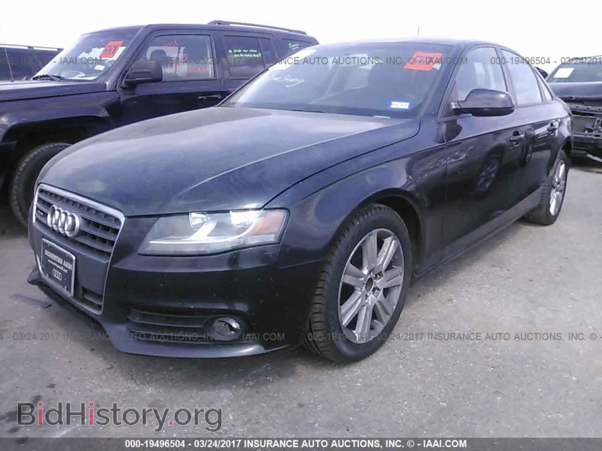 2011 Audi A4 - VIN: WAUDFAFL9BN024372 - Фото 2