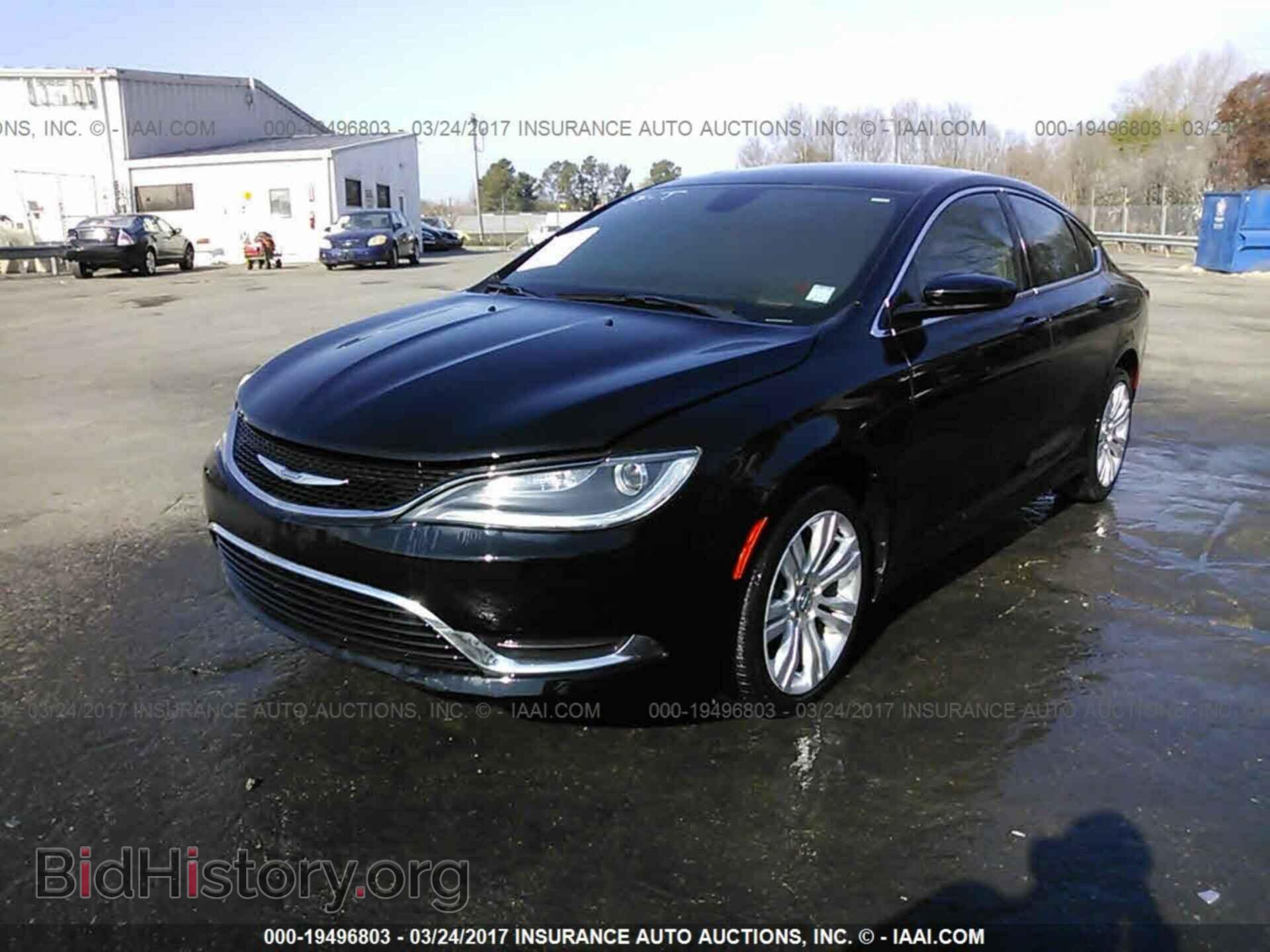 2015 Chrysler 200 - VIN: 1C3CCCAB3FN569656 - Photo 2