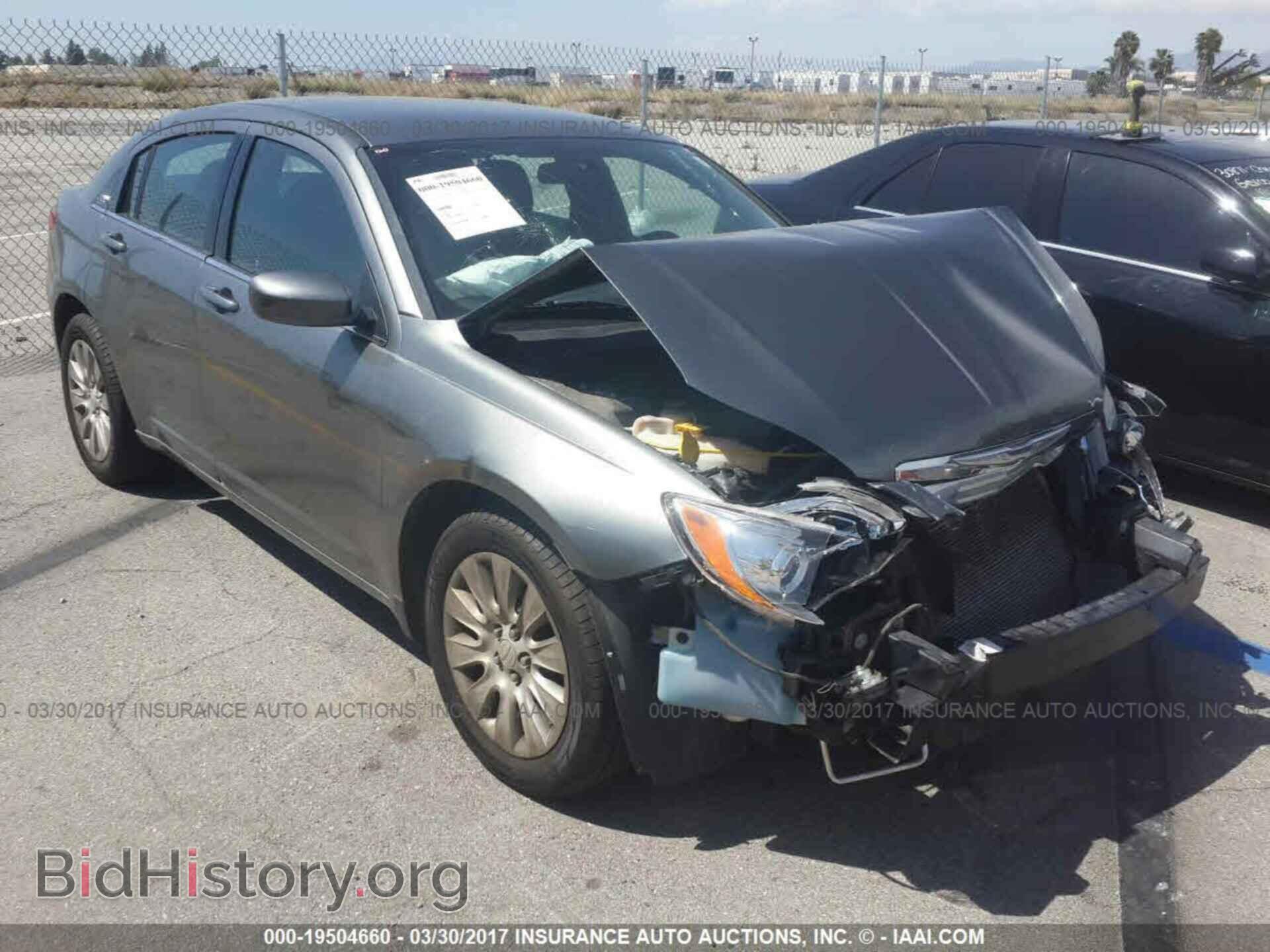 Photo 1C3CCBAB2DN733406 - Chrysler 200 2013