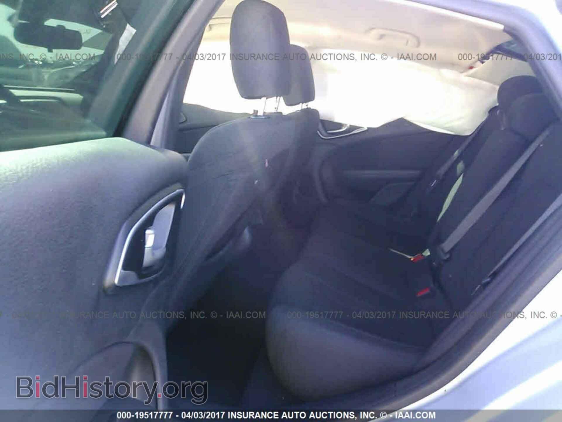 2015 Chrysler 200 - VIN: 1C3CCCAB4FN713084 - Photo 8