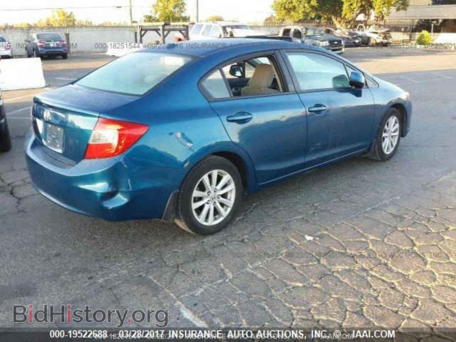 2012 Honda Civic - VIN: 19XFB2F86CE058655 - Photo 4