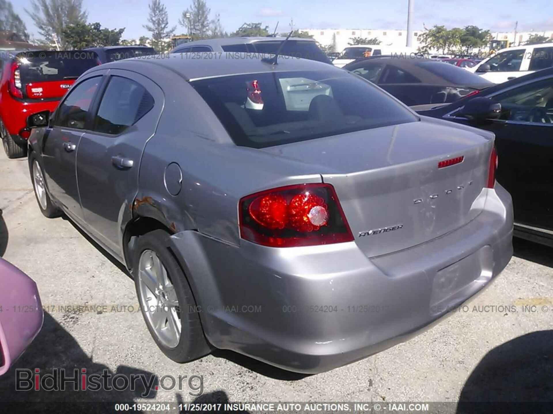 2013 Dodge Avenger - VIN: 1C3CDZAB1DN625901 - Фото 3