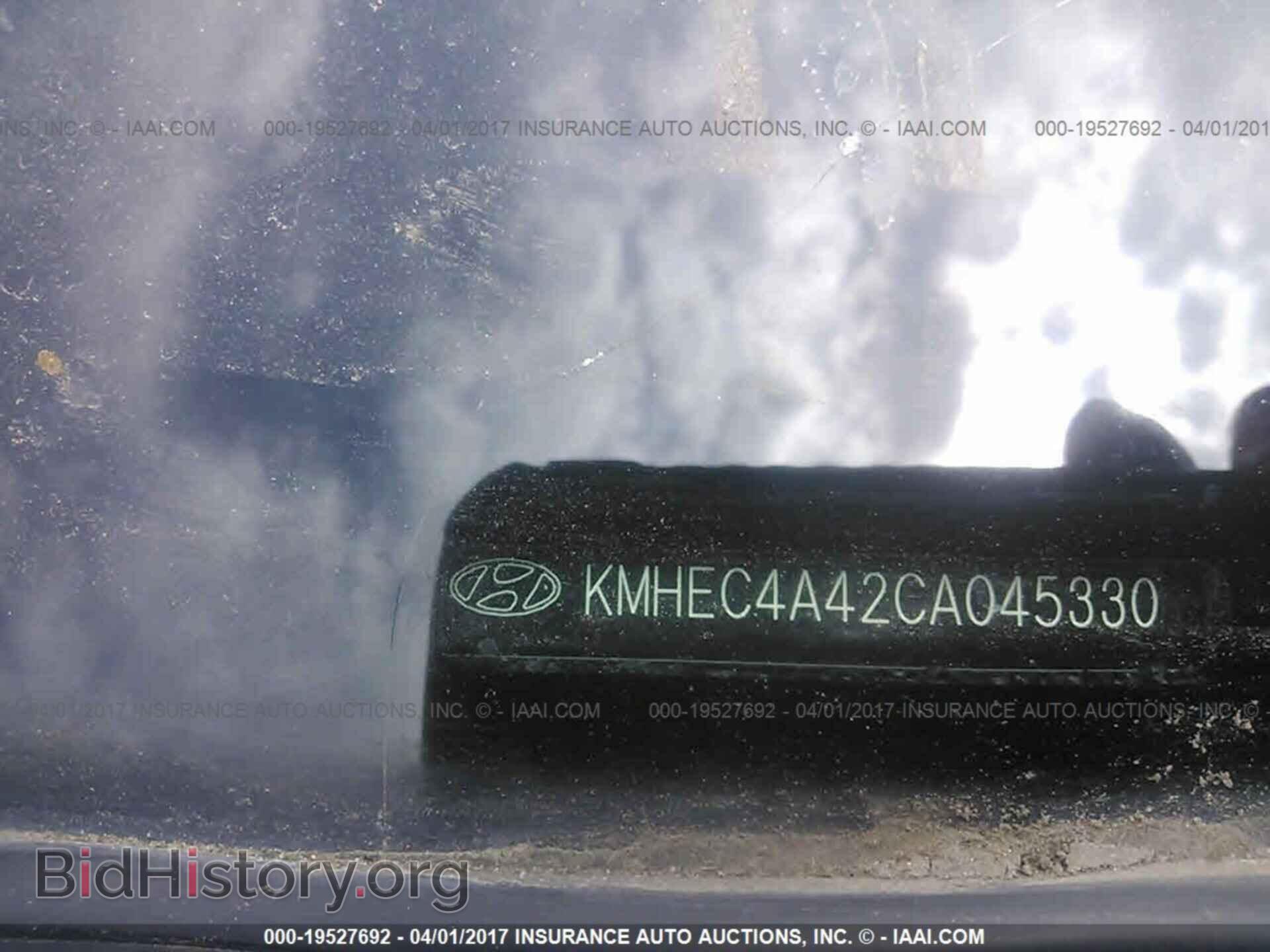 2012 Hyundai Sonata - VIN: KMHEC4A42CA045330 - Photo 9