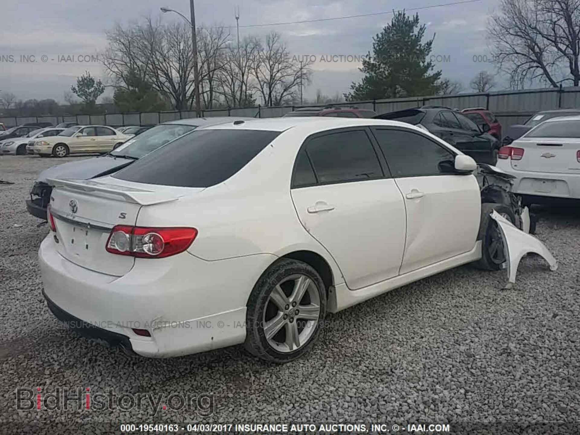 2013 Toyota Corolla - VIN: 2T1BU4EE2DC095732 - Фото 4