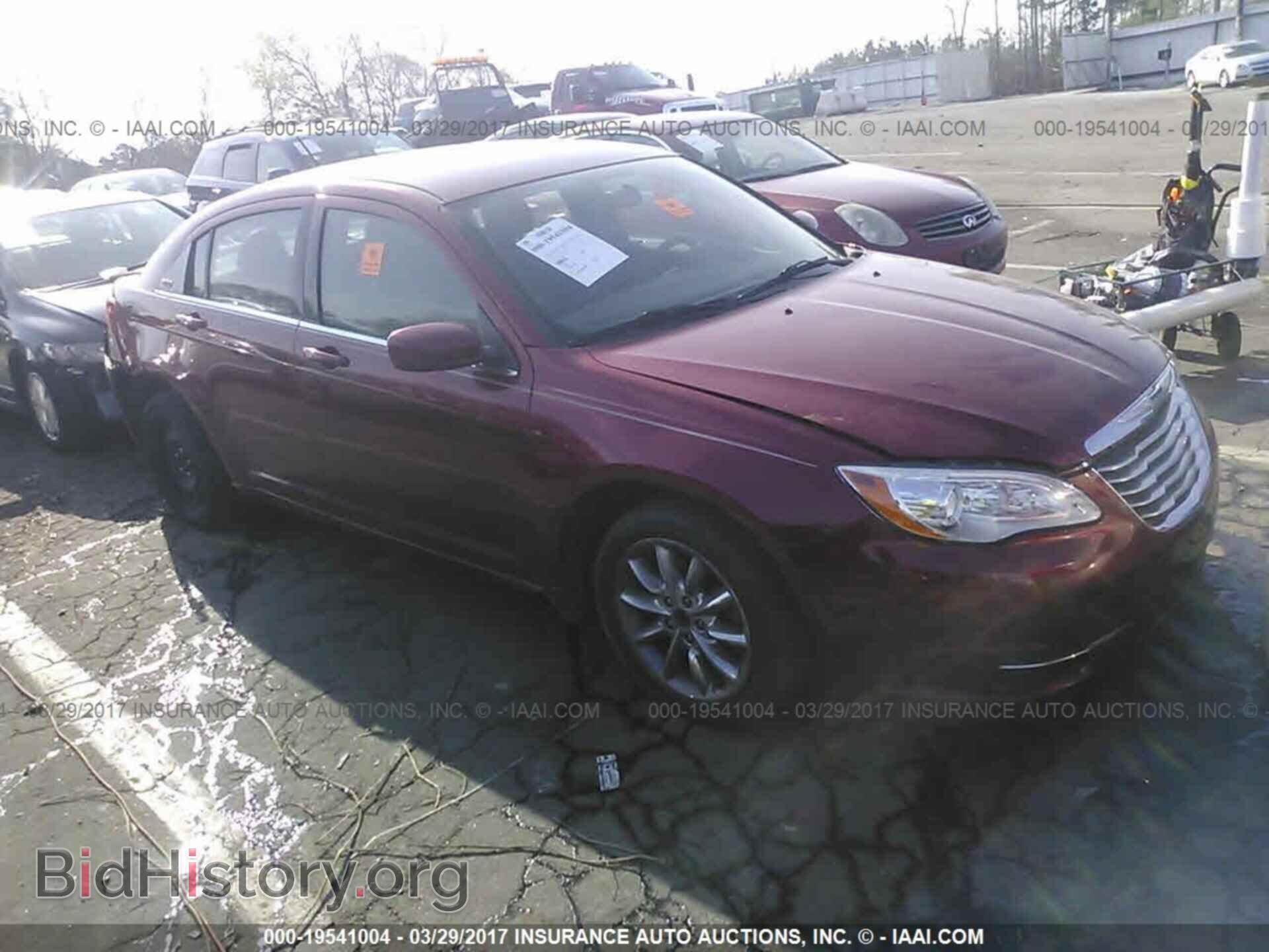 Фотография 1C3CCBBB8DN684582 - Chrysler 200 2013