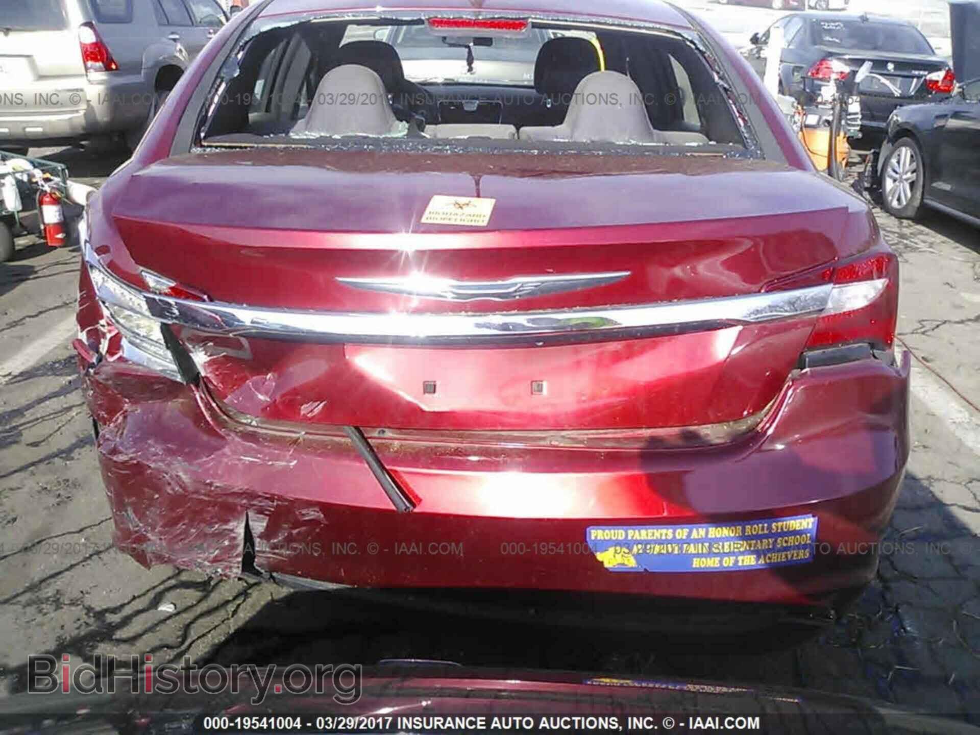 2013 Chrysler 200 - VIN: 1C3CCBBB8DN684582 - Photo 6
