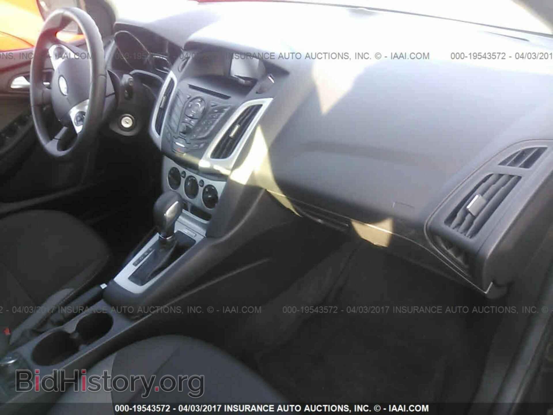 2014 Ford Focus - VIN: 1FADP3K28EL199775 - Фото 5