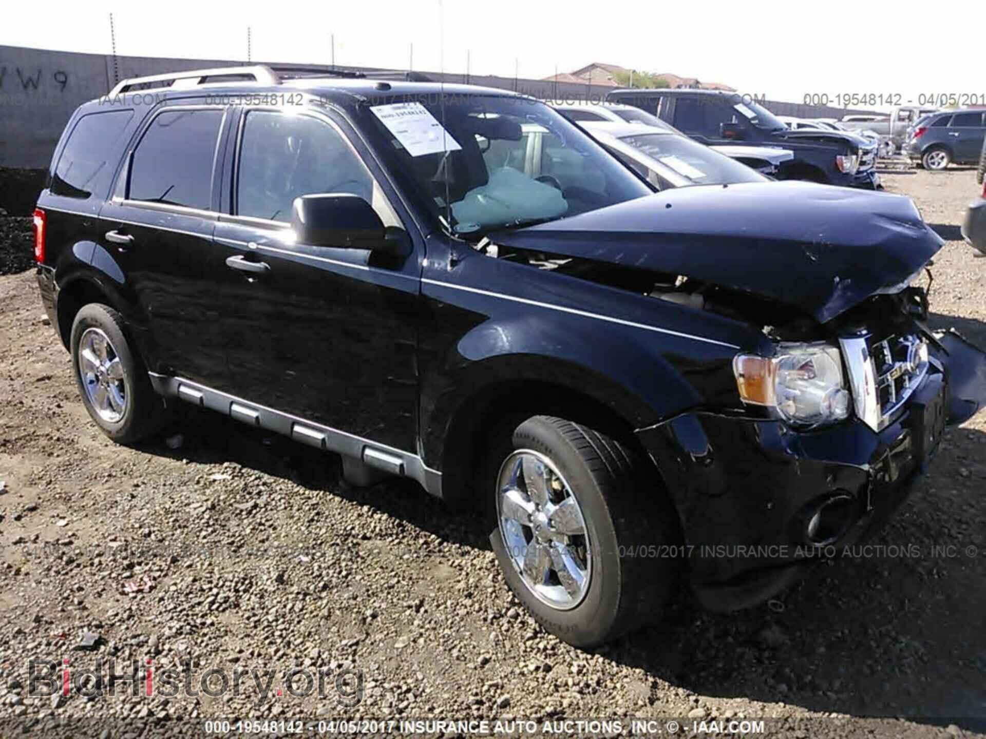 Photo 1FMCU0DG7CKB87752 - Ford Escape 2012