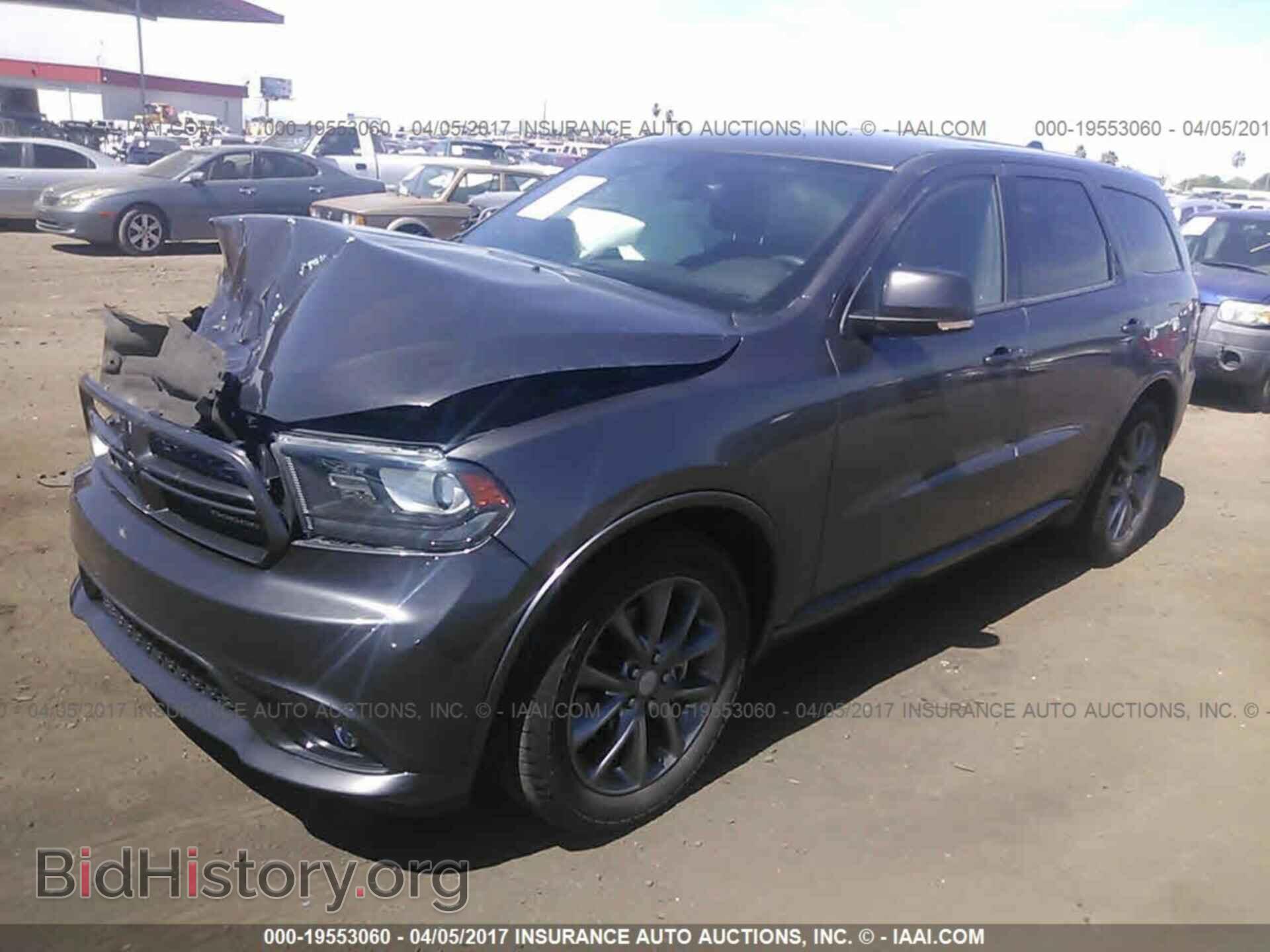 2014 Dodge Durango - VIN: 1C4SDHCT2EC581752 - Photo 2