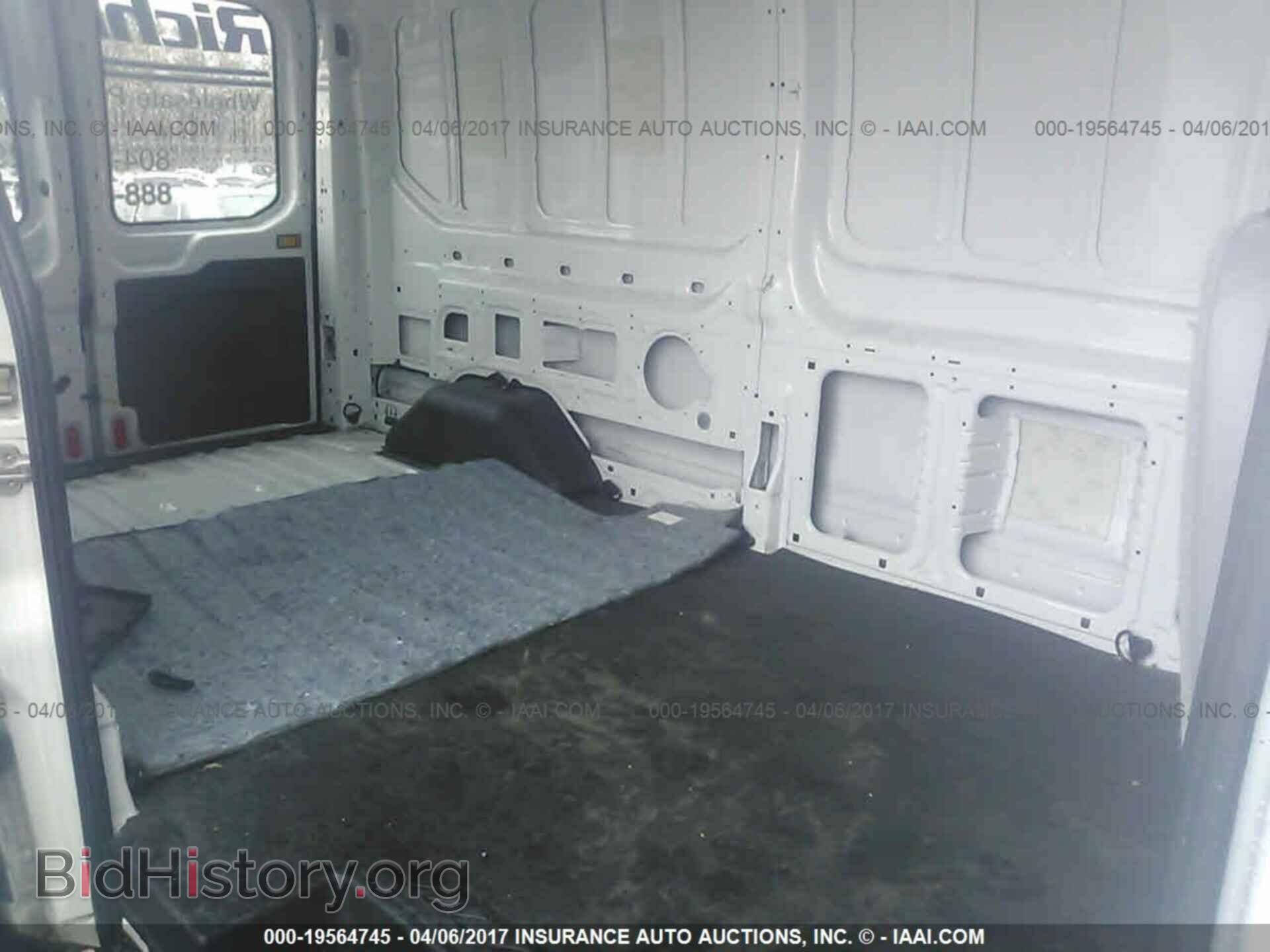 2015 Ford Transit - VIN: 1FTNR2CM3FKA08807 - Фото 8