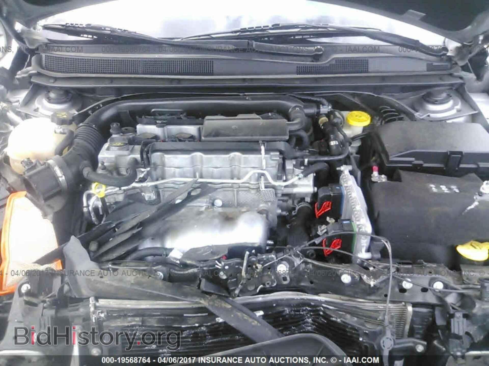 2015 Chrysler 200 - VIN: 1C3CCCCB7FN619035 - Photo 10