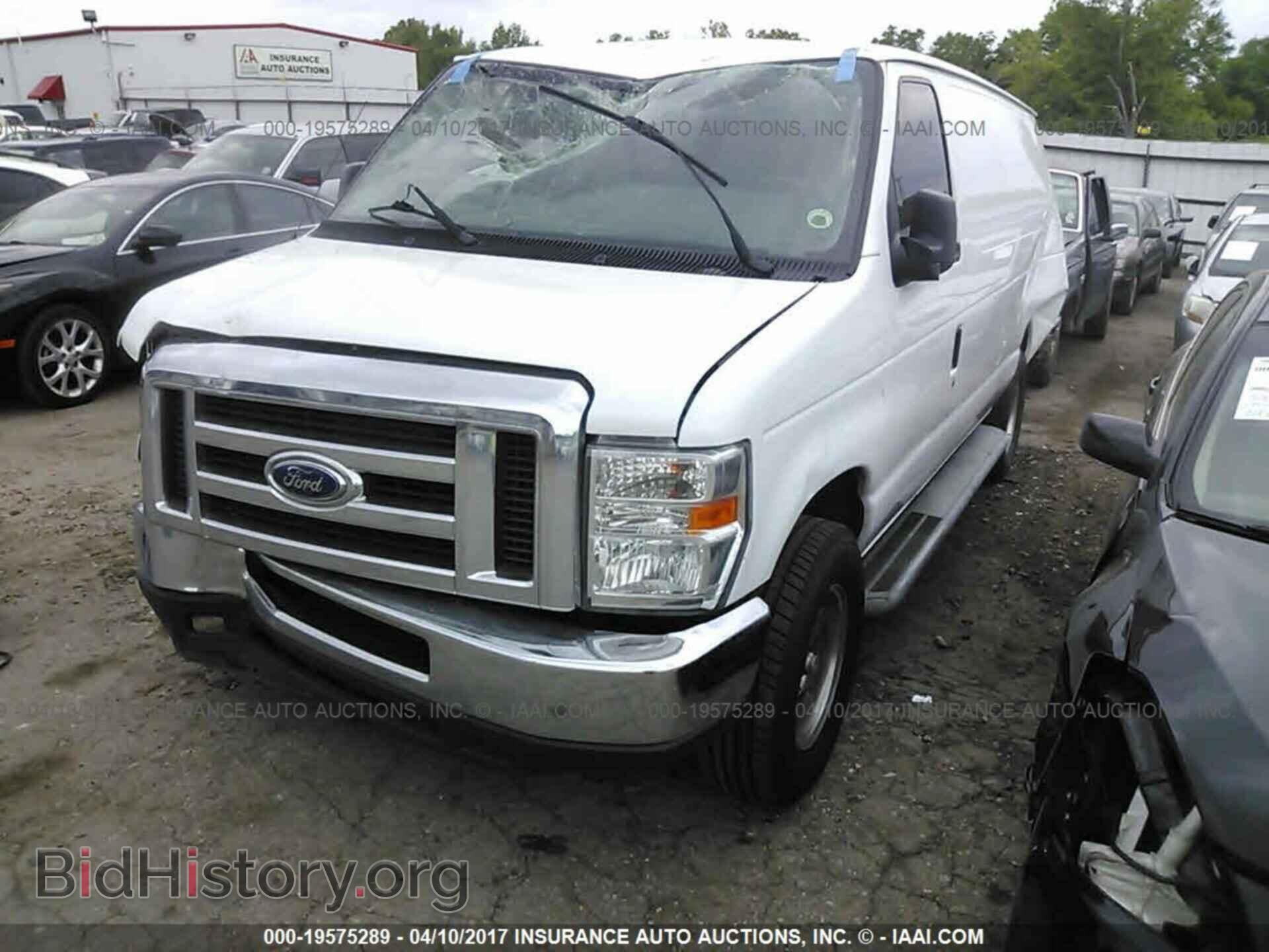 2013 Ford Econoline - VIN: 1FTNE2EW2DDB21062 - Photo 2