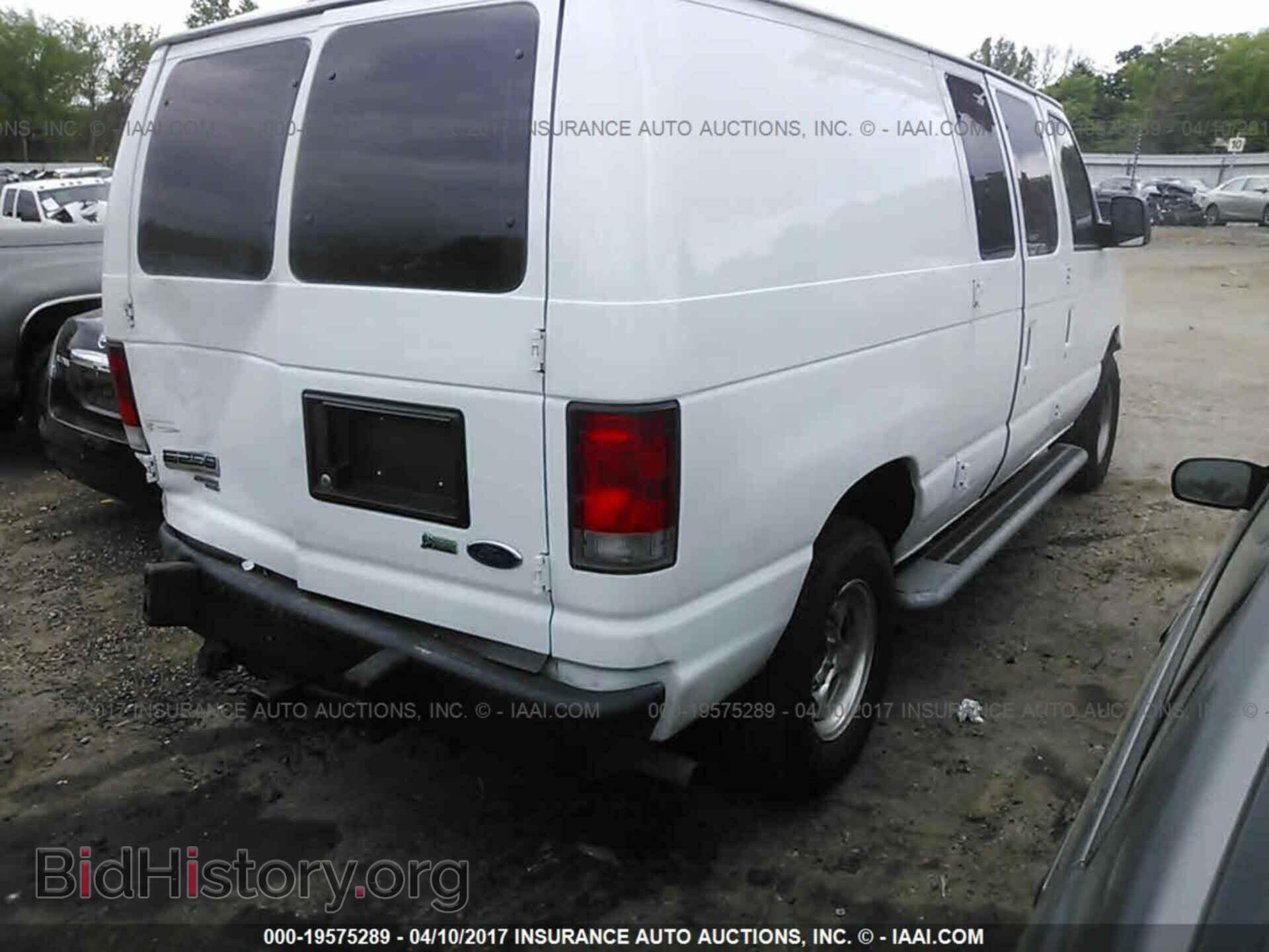 2013 Ford Econoline - VIN: 1FTNE2EW2DDB21062 - Photo 4