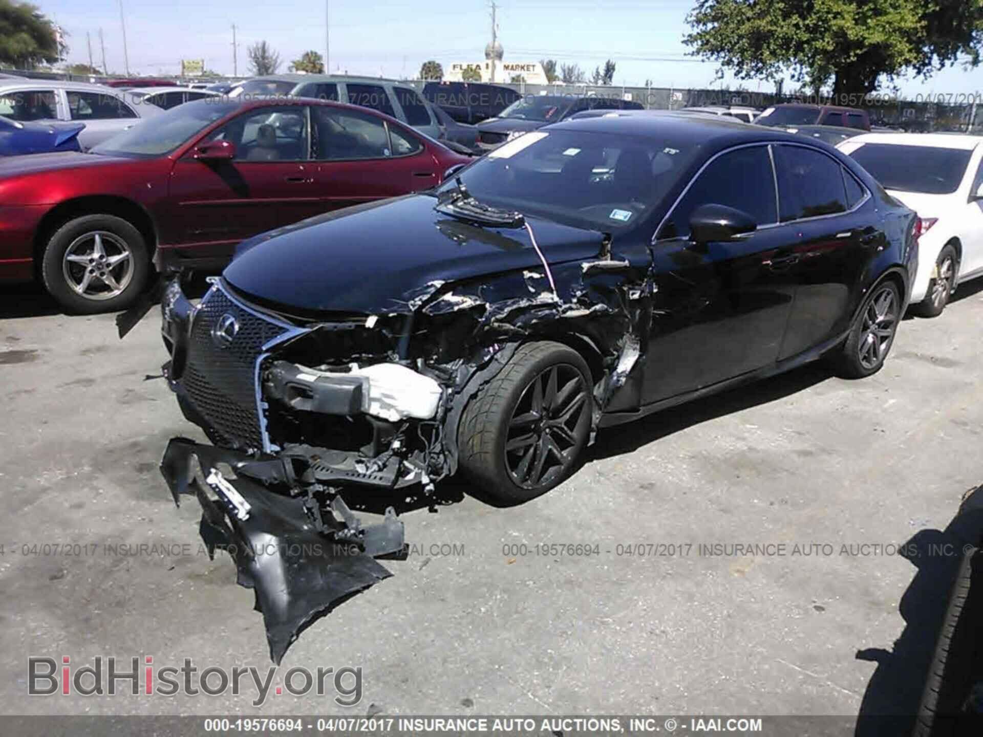 2015 Lexus Is - VIN: JTHBF1D25F5061539 - Photo 2