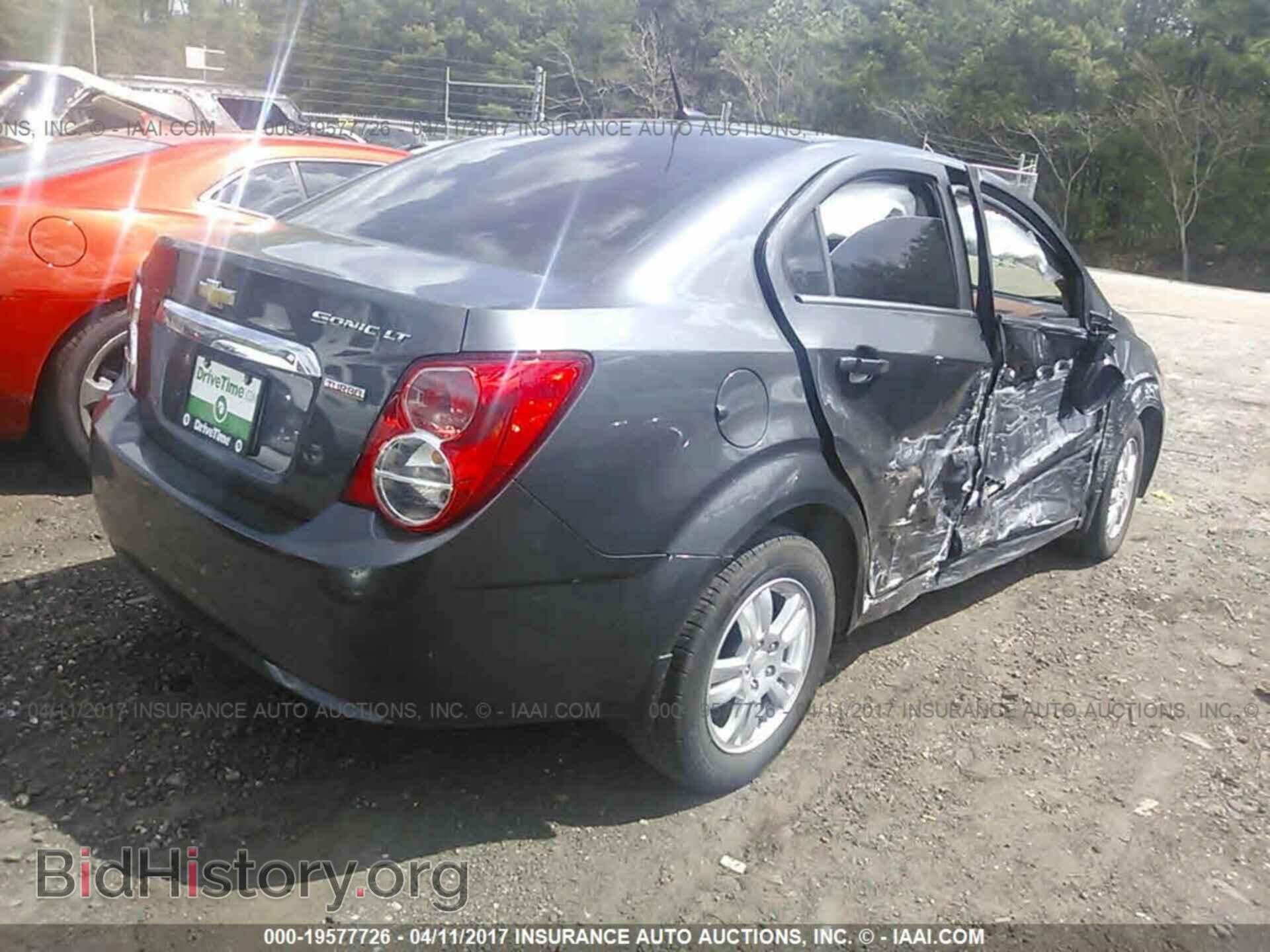 2013 Chevrolet Sonic - VIN: 1G1JC5SB7D4152825 - Photo 4