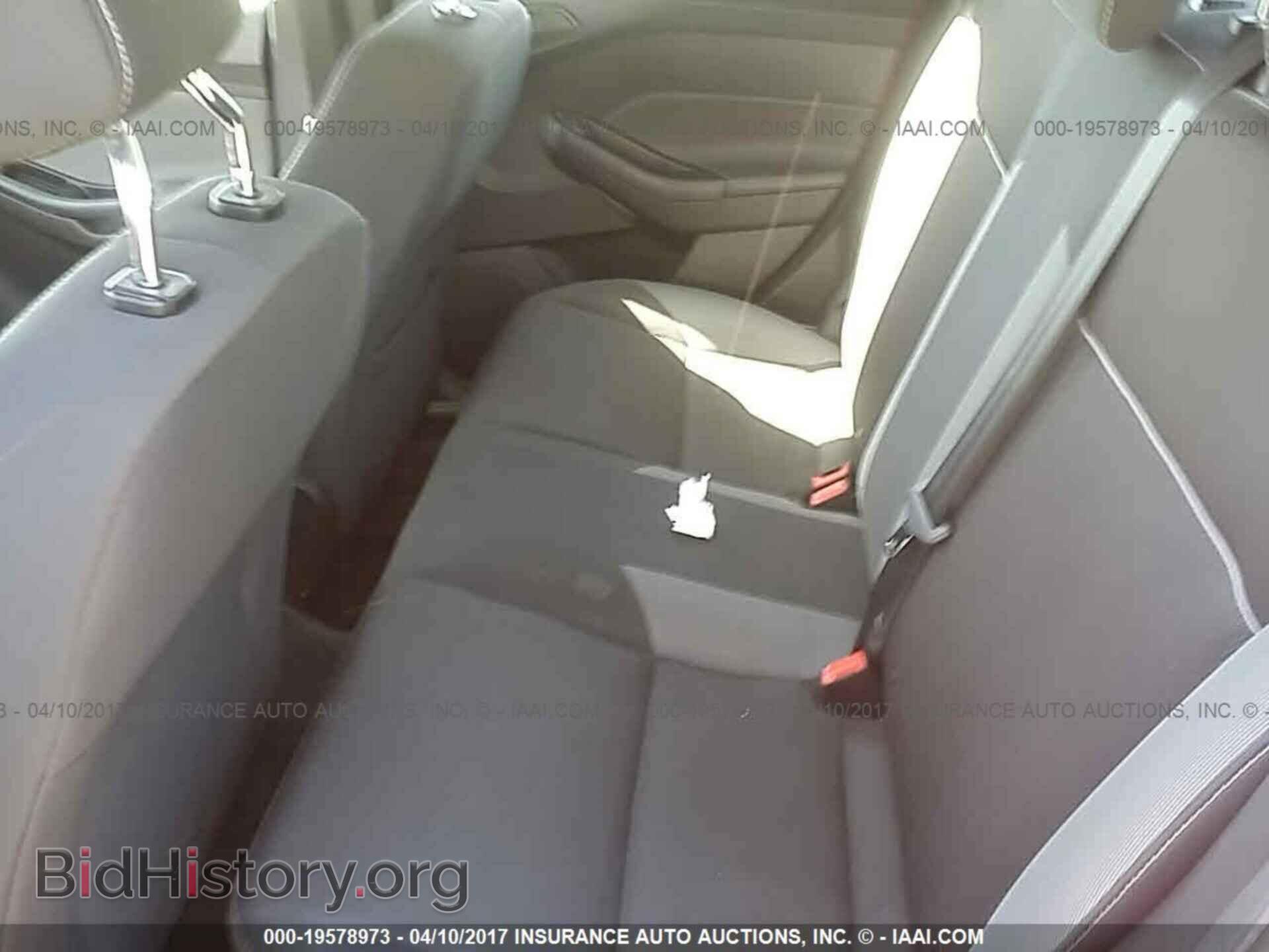 2012 Ford Focus - VIN: 1FAHP3F2XCL289471 - Фото 8