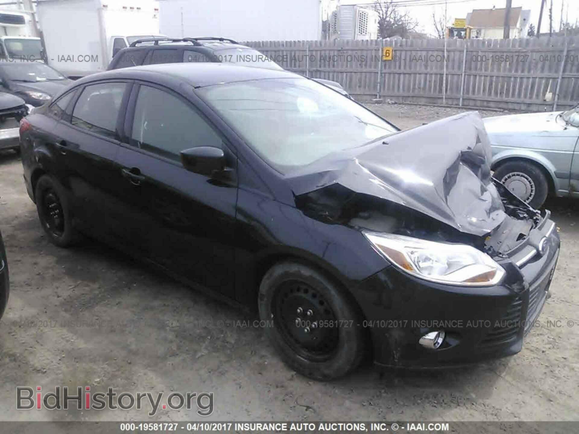 Фотография 1FAHP3F20CL132502 - Ford Focus 2012